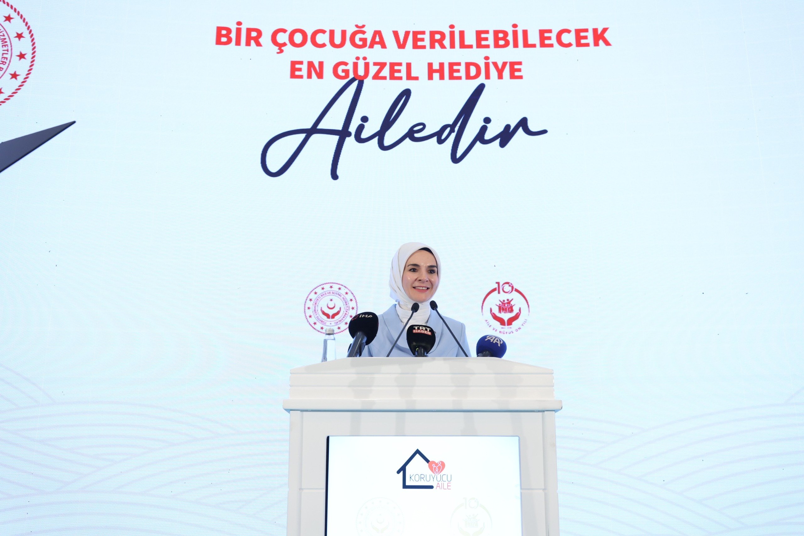 Aile ve Sosyal Hizmetler Bakanı