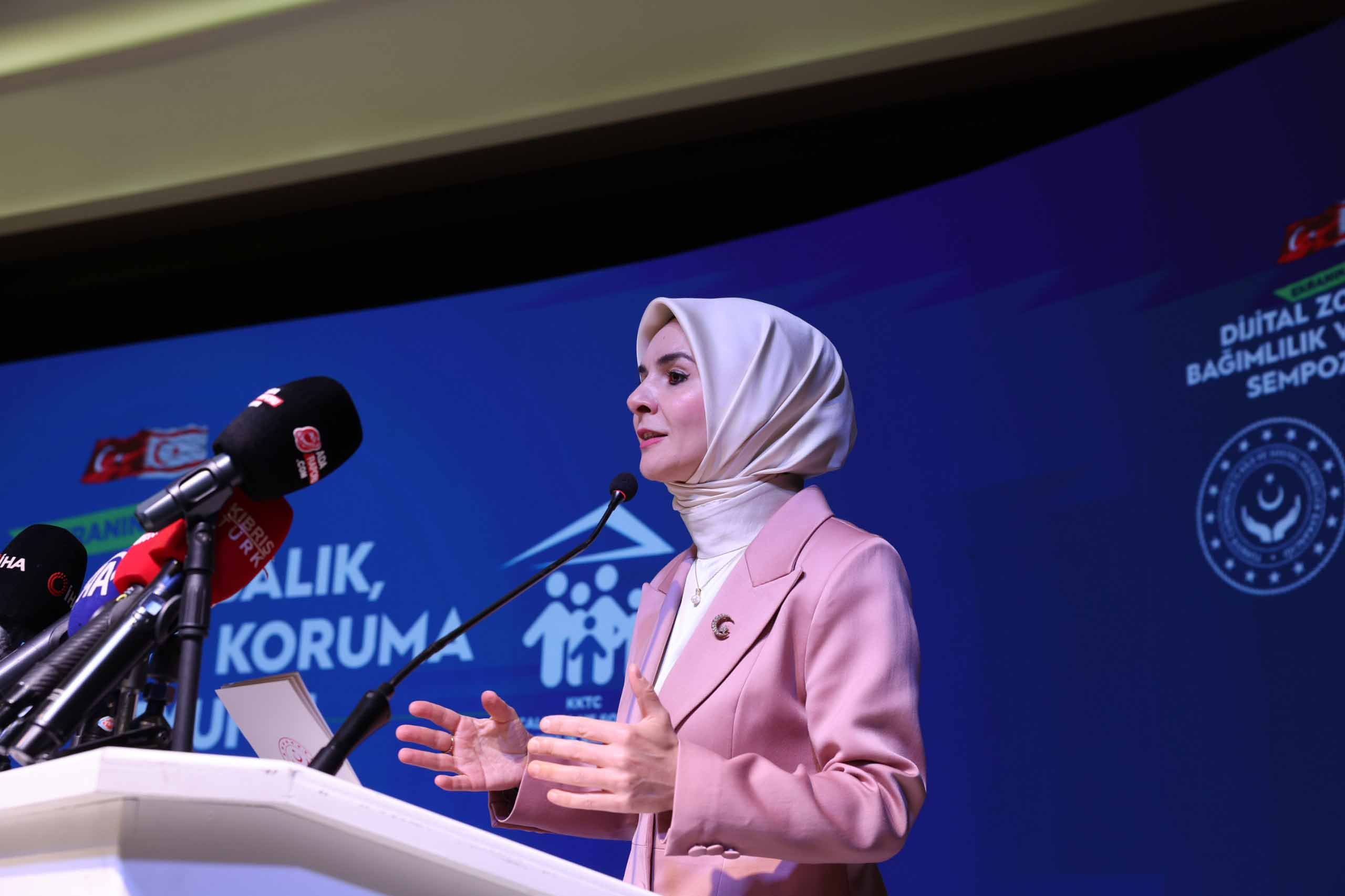 Aile ve Sosyal Hizmetler Bakanı