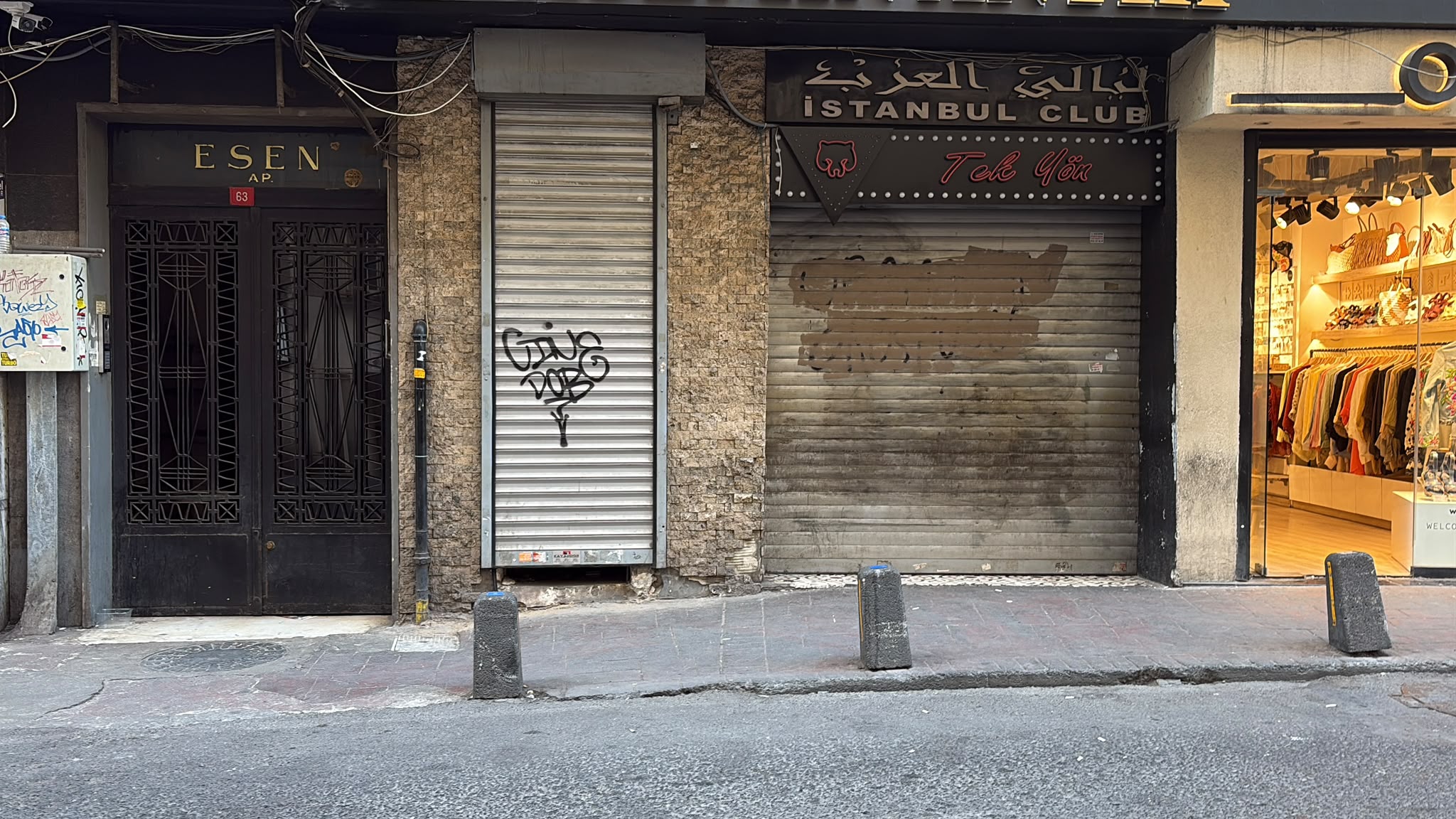 Beyoğlu'nda kruvaziyer gemisiyle gelen turistlere