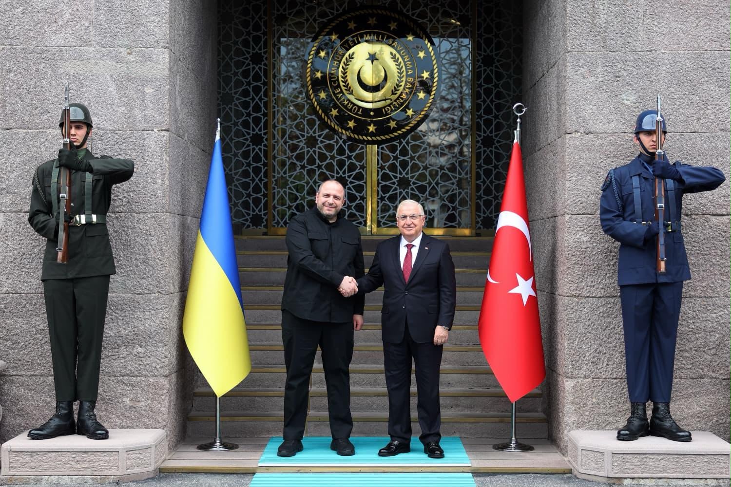 Milli Savunma Bakanı Yaşar Güler,
