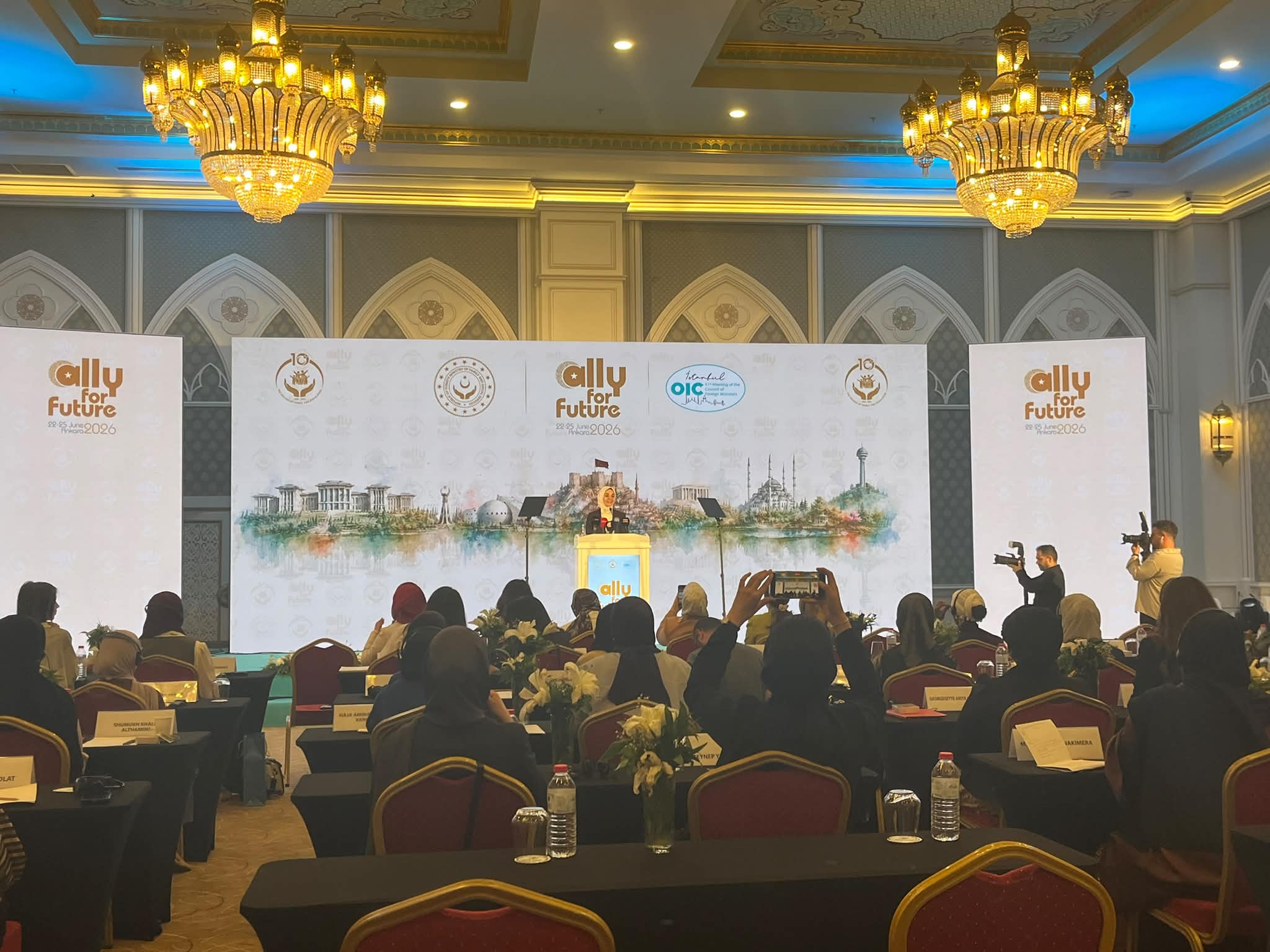 Aile ve Sosyal Hizmetler Bakanı