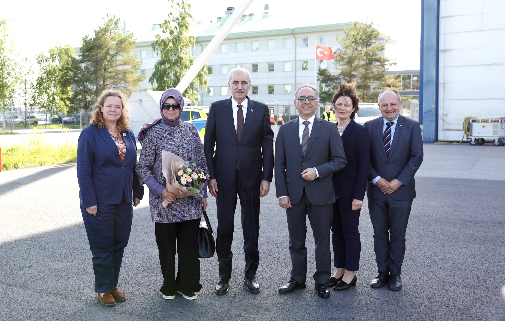 TBMM Başkanı Numan Kurtulmuş, resmi