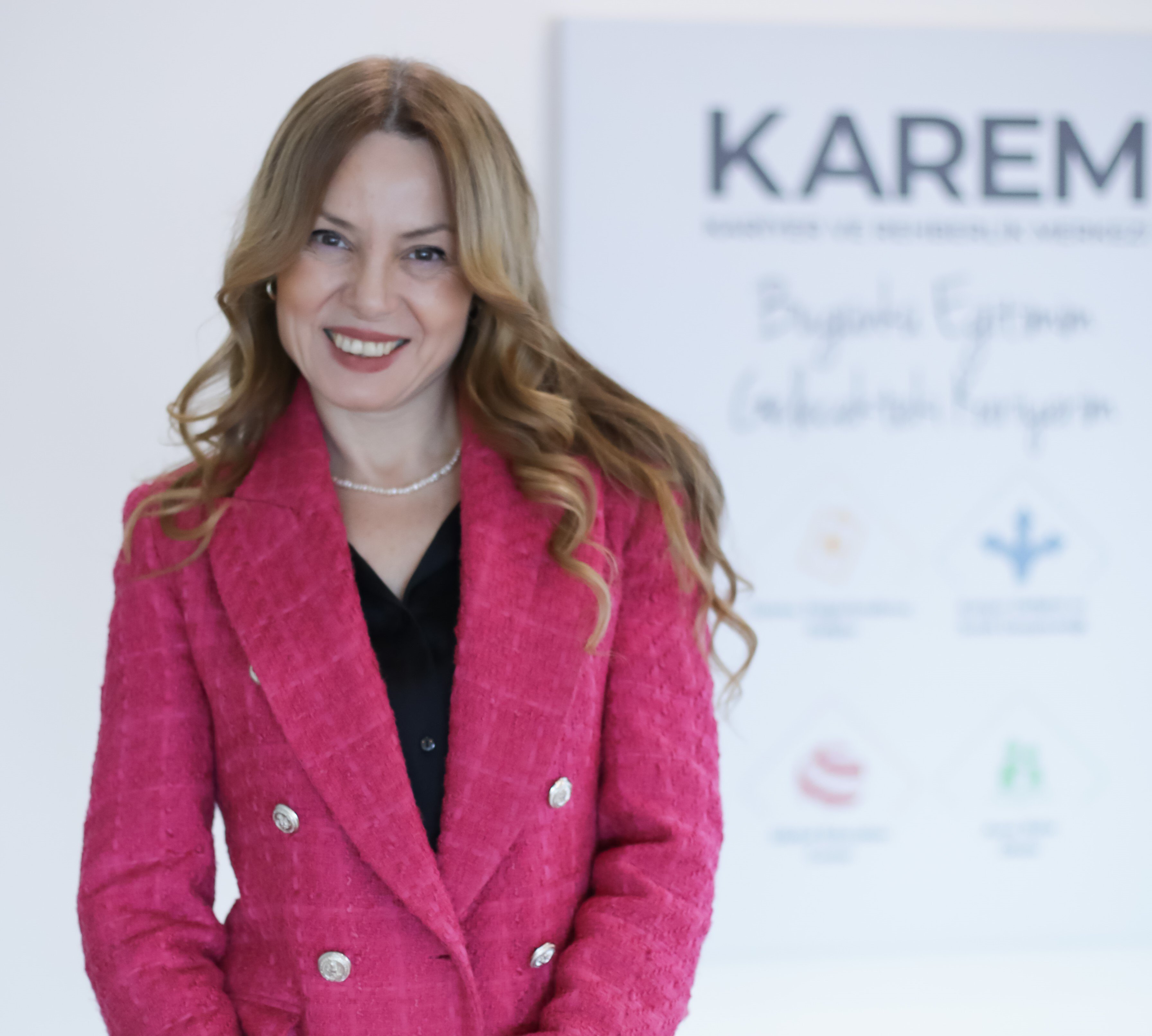 Bahçeşehir Koleji PDR Direktörü Sibel