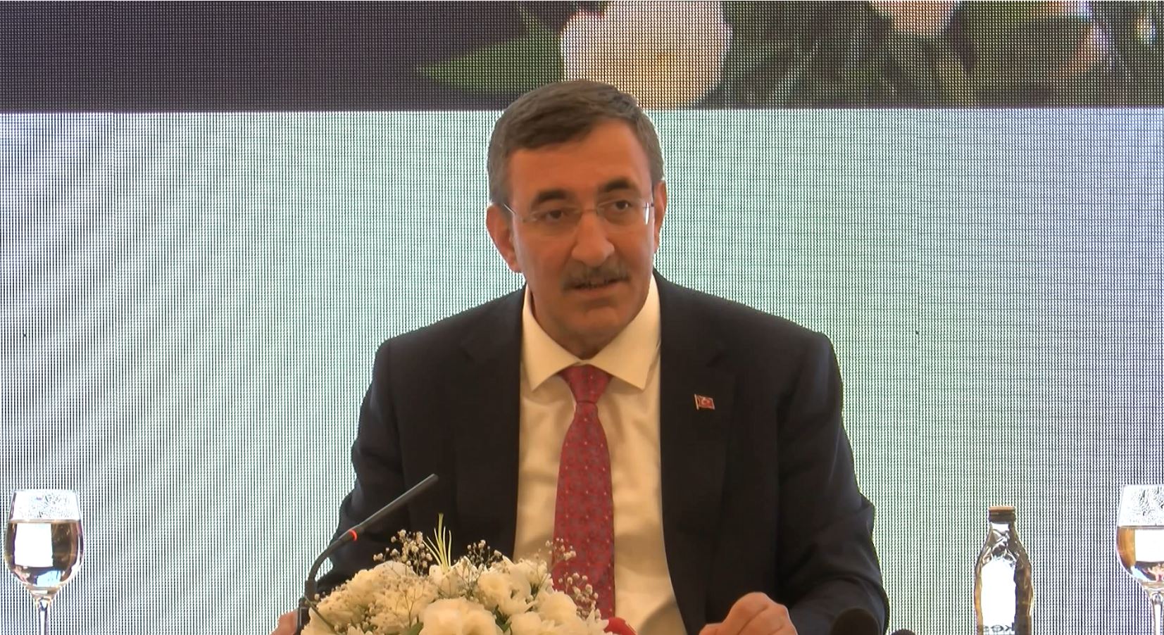 Cumhurbaşkanı Yardımcısı Cevdet Yılmaz, 2025