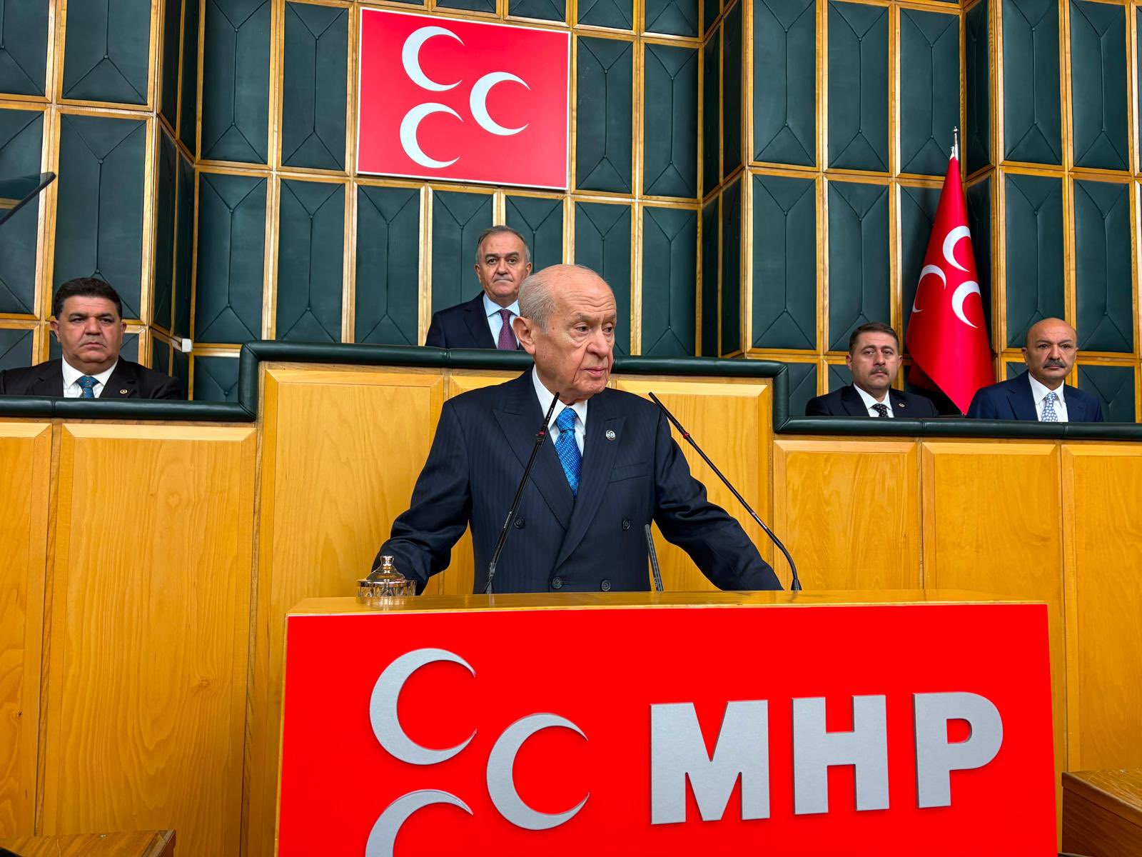 MHP Lideri Devlet Bahçeli, askeri