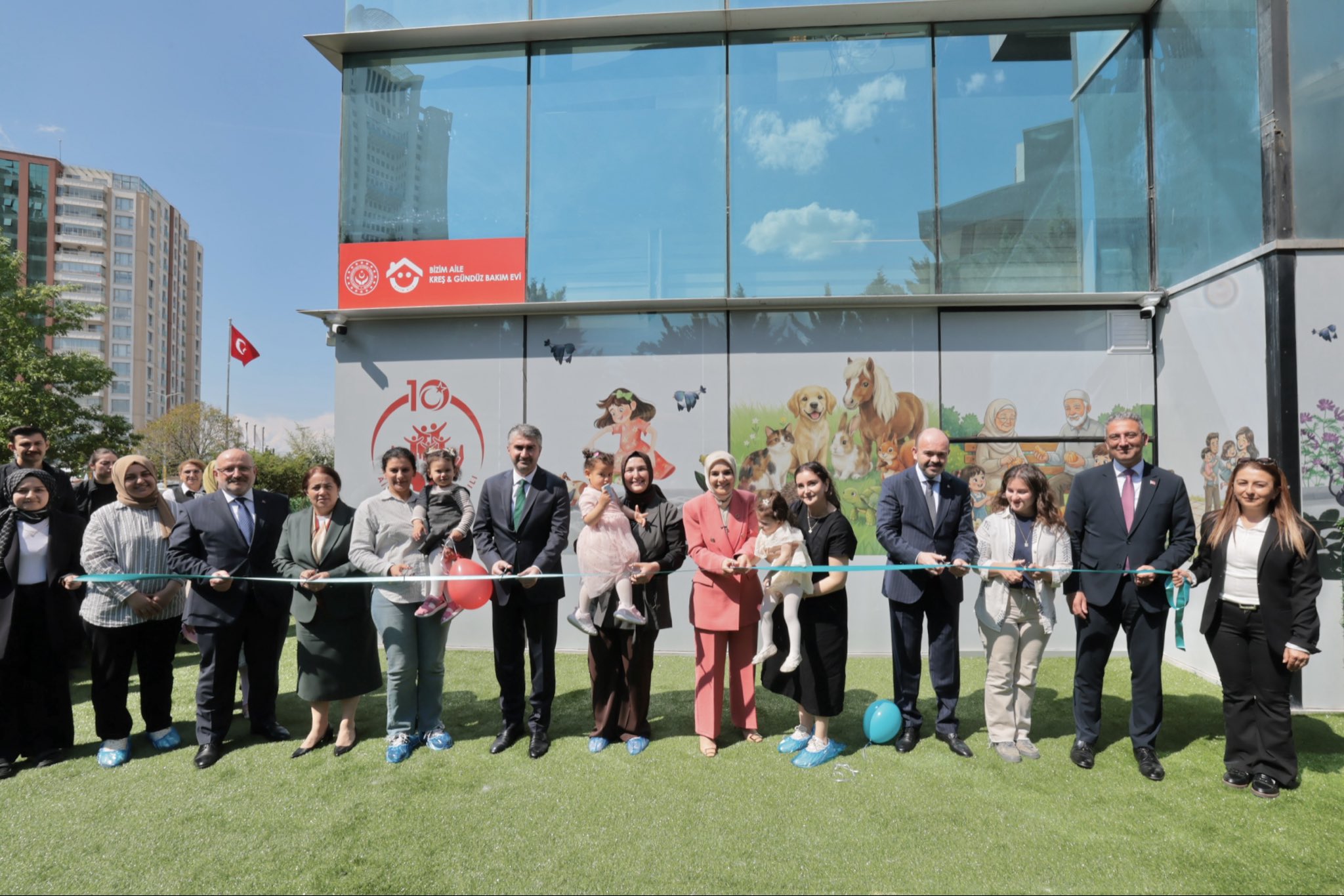 Aile ve Sosyal Hizmetler Bakanı