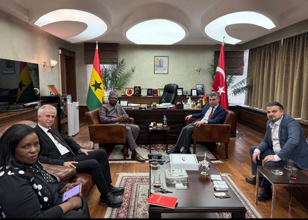 SANKON Genel Başkanı Ferudun Cevahiroğlu,
