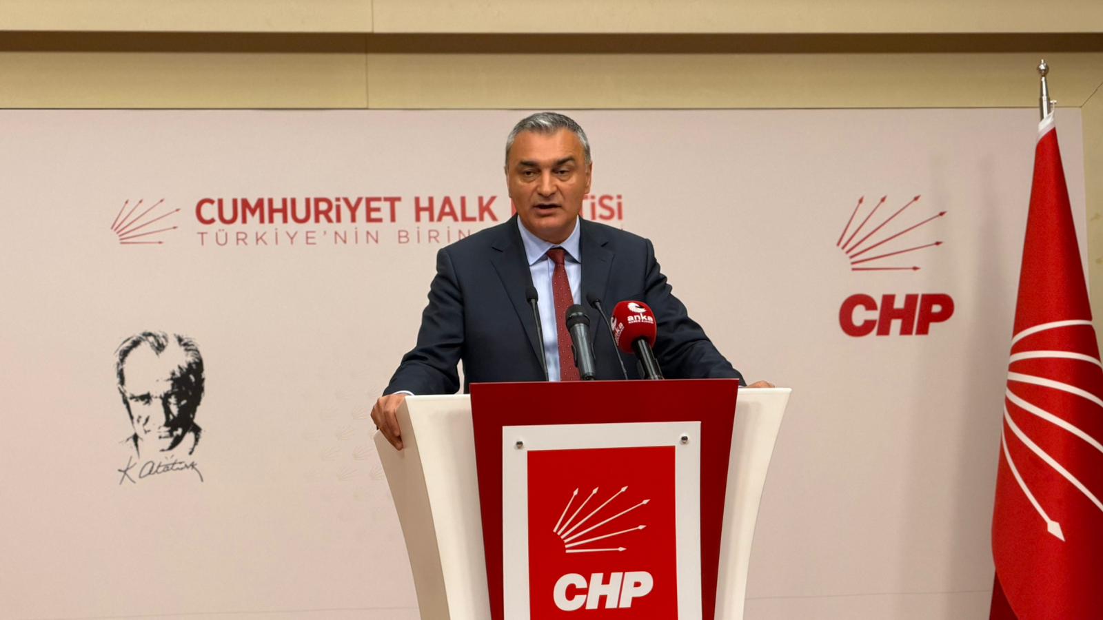 CHP Sözcüsü Müslim Sarı, Genel