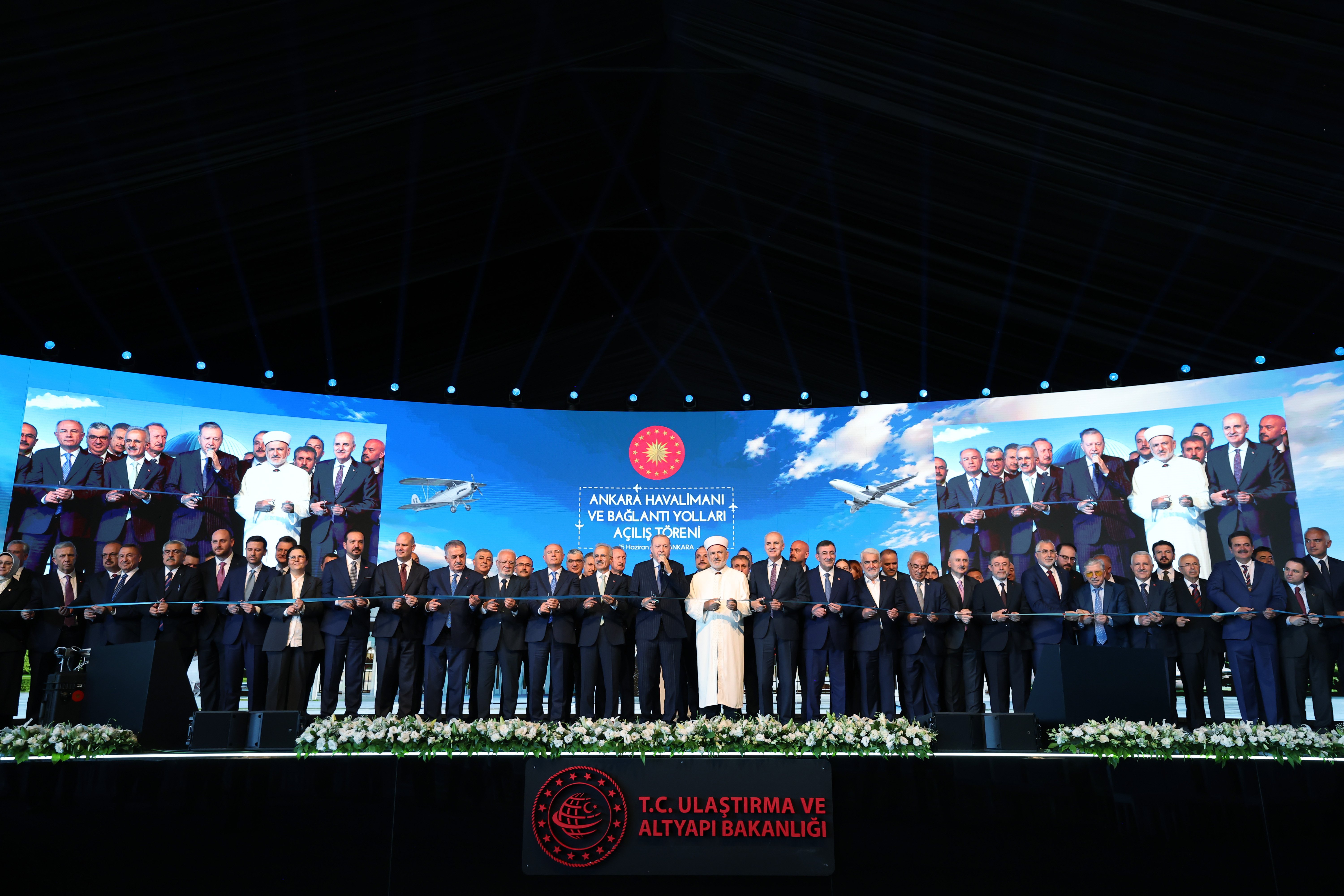 Cumhurbaşkanı Erdoğan, Ankara Havalimanı'nın açılışında