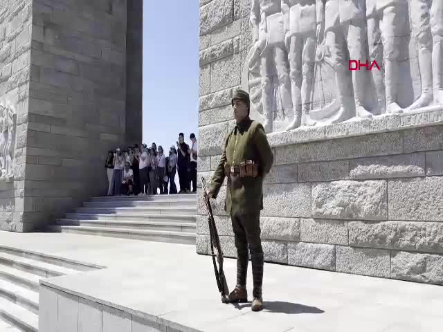 Çanakkale Savaşları kahramanlarının anısına,