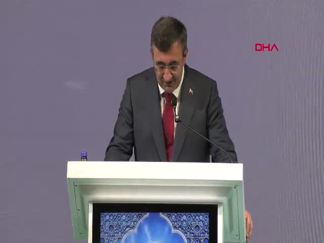 Cumhurbaşkanı Yardımcısı Cevdet Yılmaz,