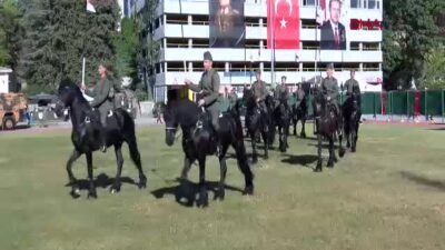 Kara Kuvvetleri Komutanlığı’nın 2235’inci kuruluş