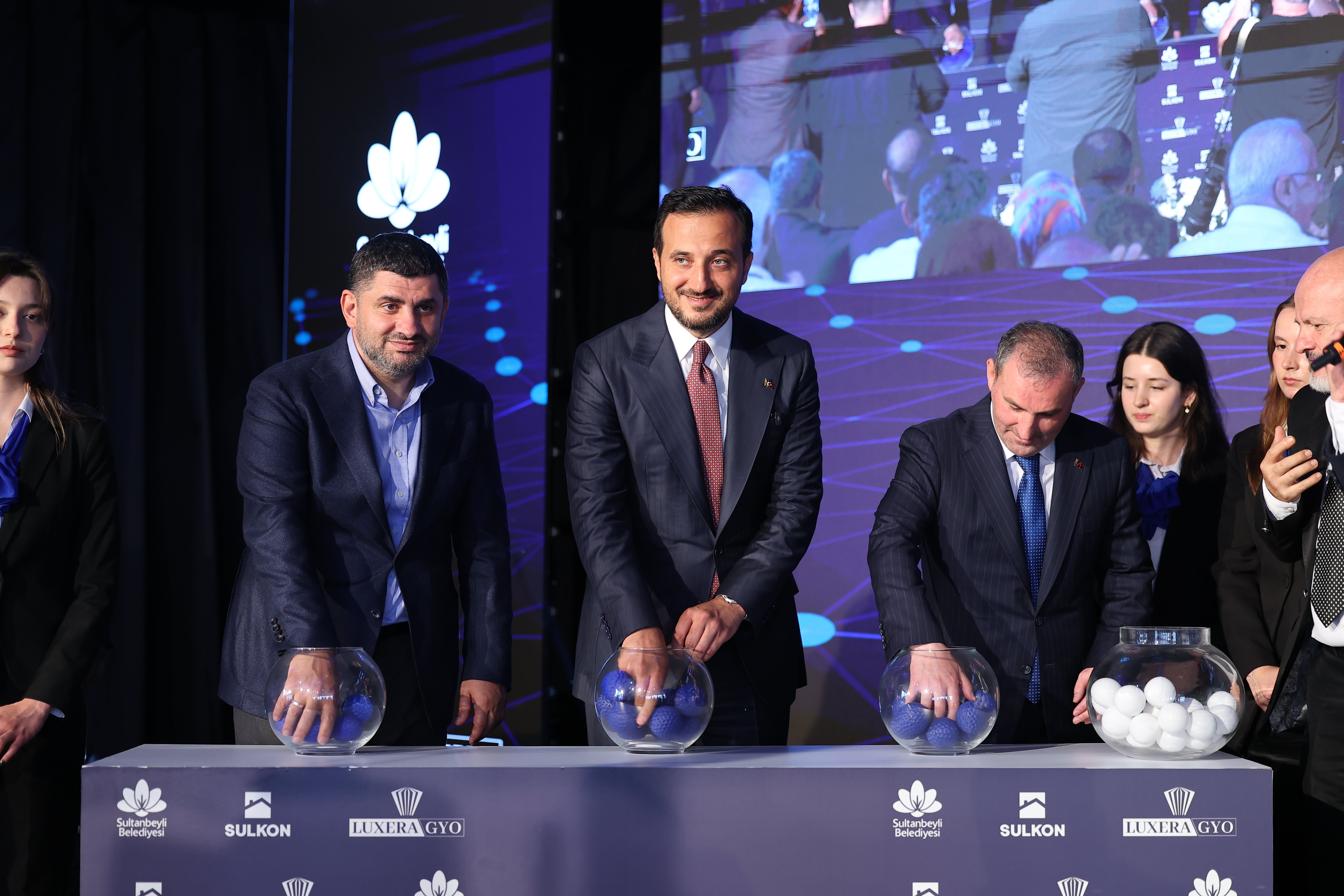 Sultanbeyli’de SULKENT projesinde hak sahipleri