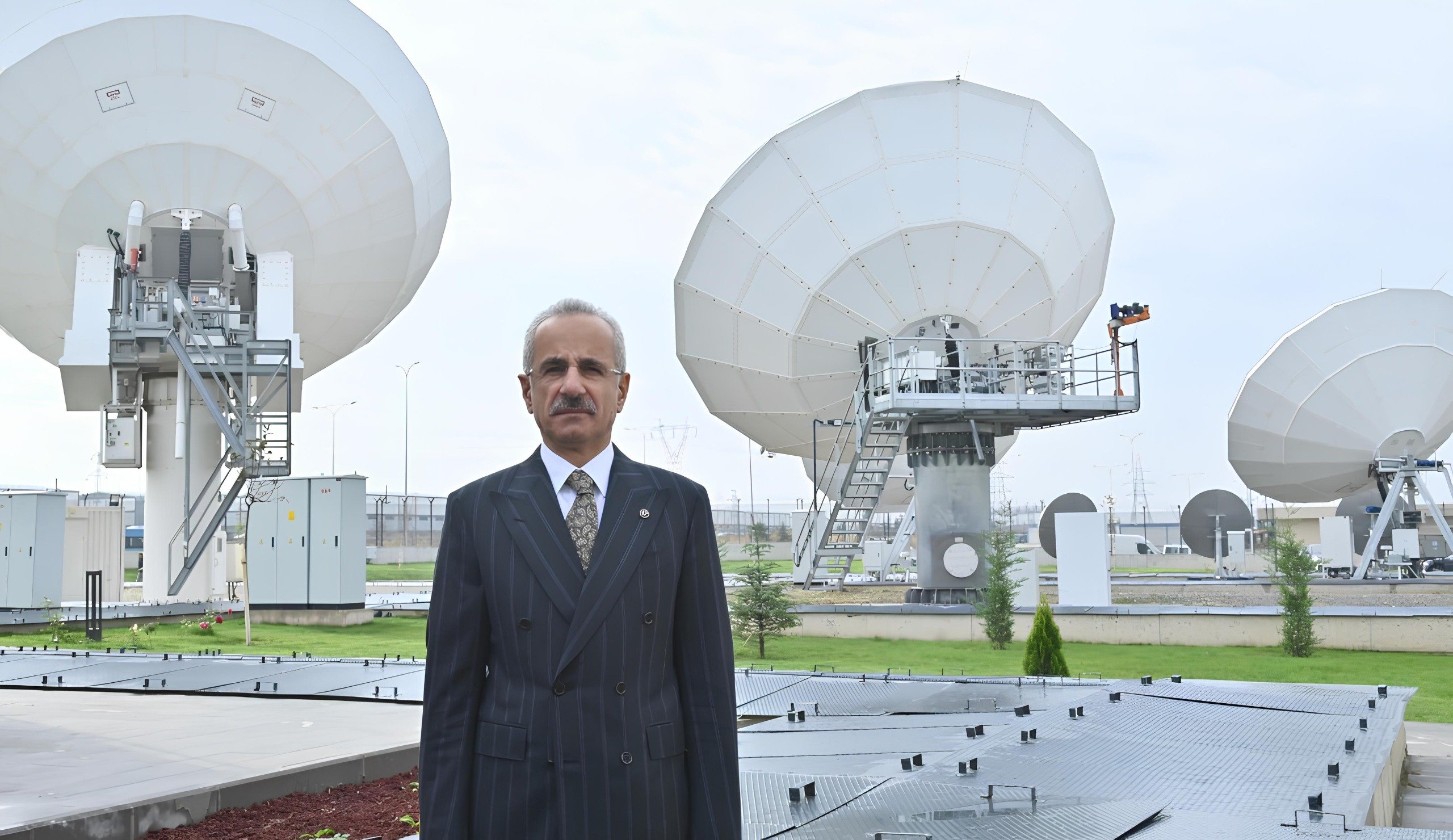 Ulaştırma ve Altyapı Bakanı Abdulkadir