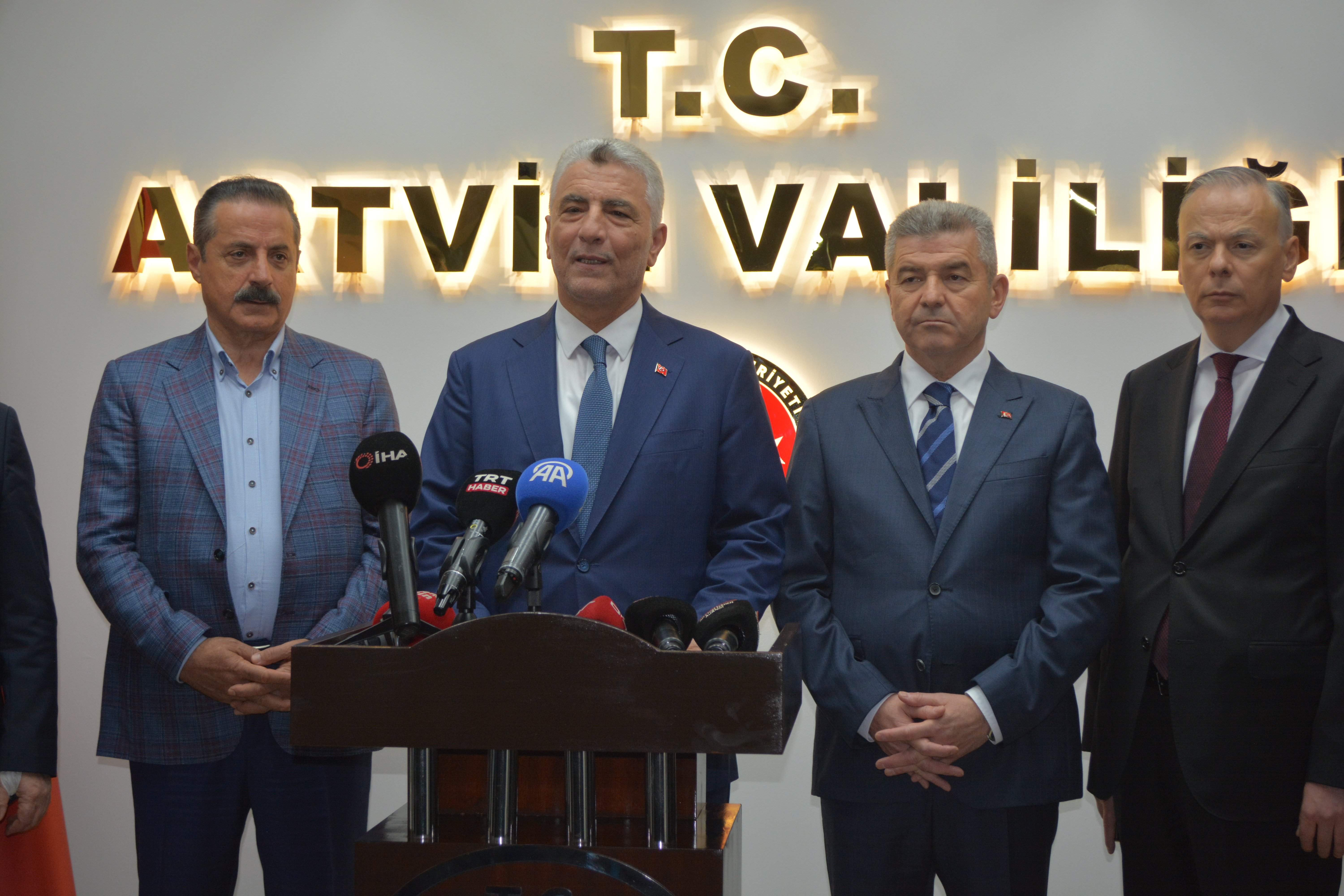 Ticaret Bakanı Ömer Bolat, Artvin'de