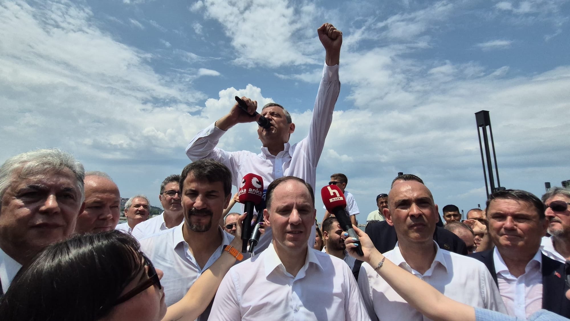 CHP Grup Başkanı Özgür Özel,