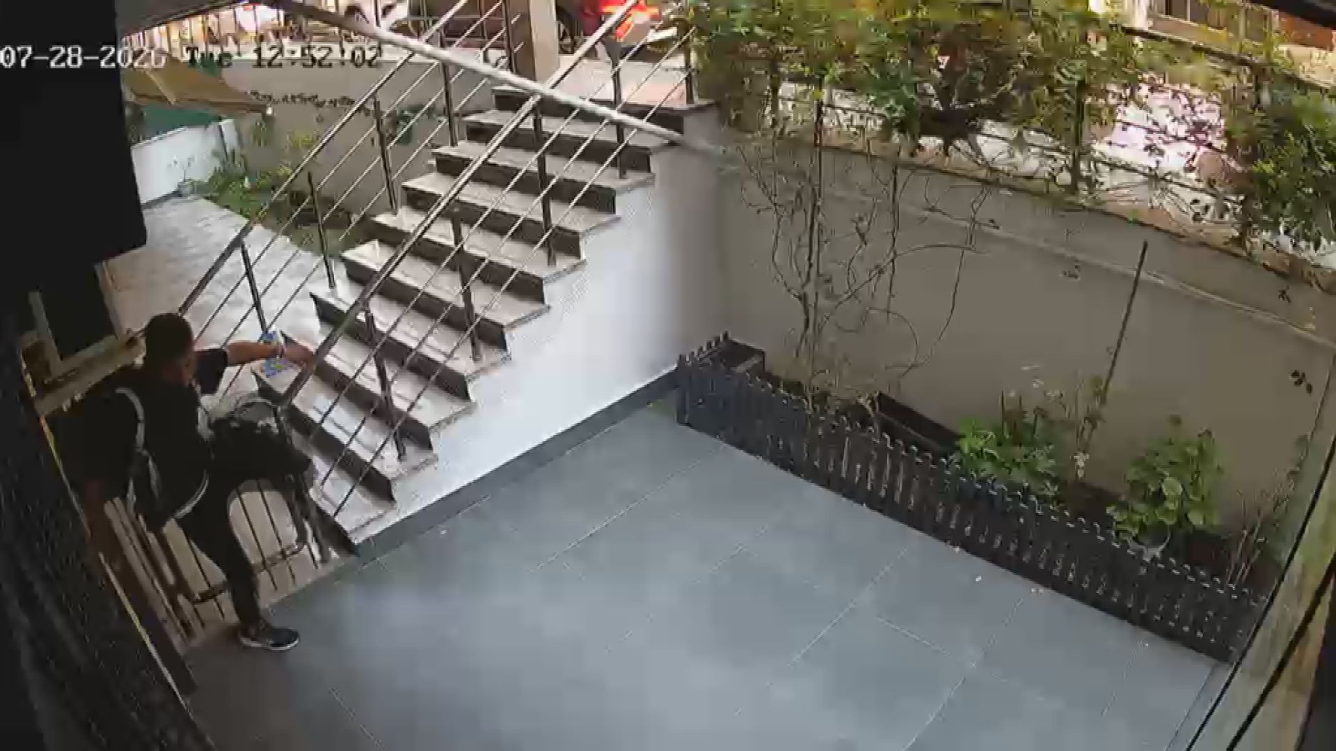 İstanbul Avcılar'da bir kadın, evine