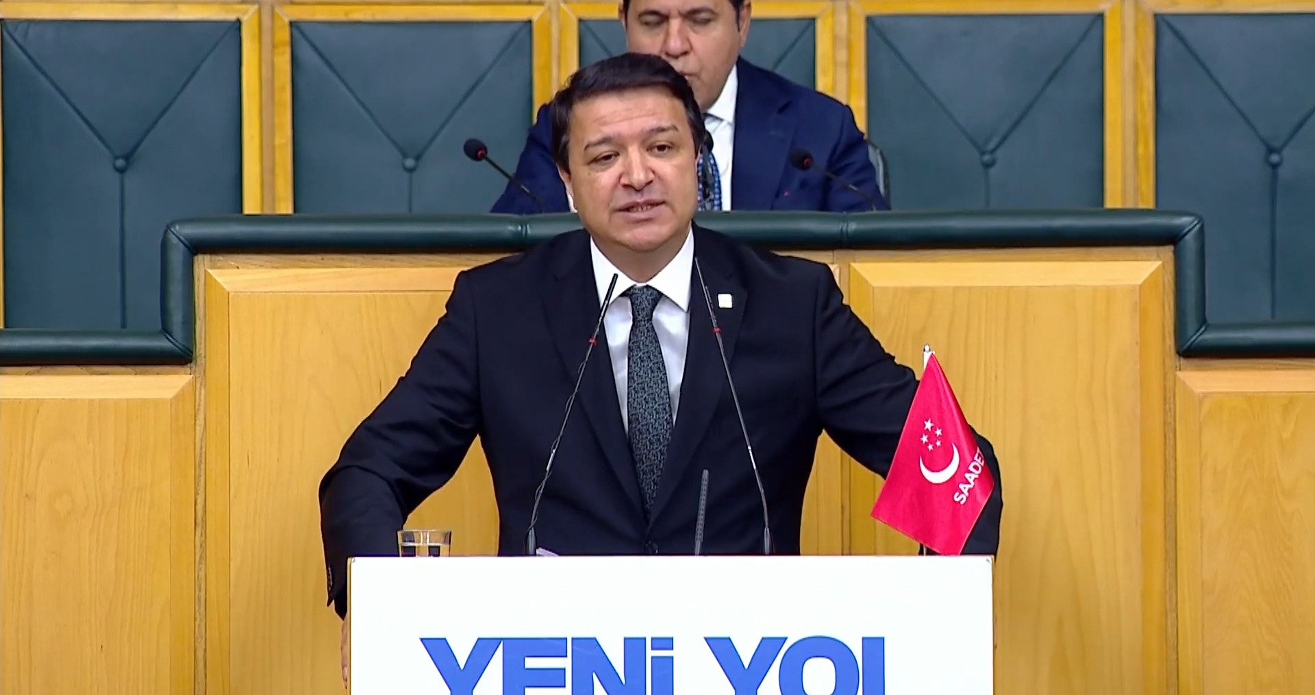 Saadet Partisi lideri Mahmut Arıkan,