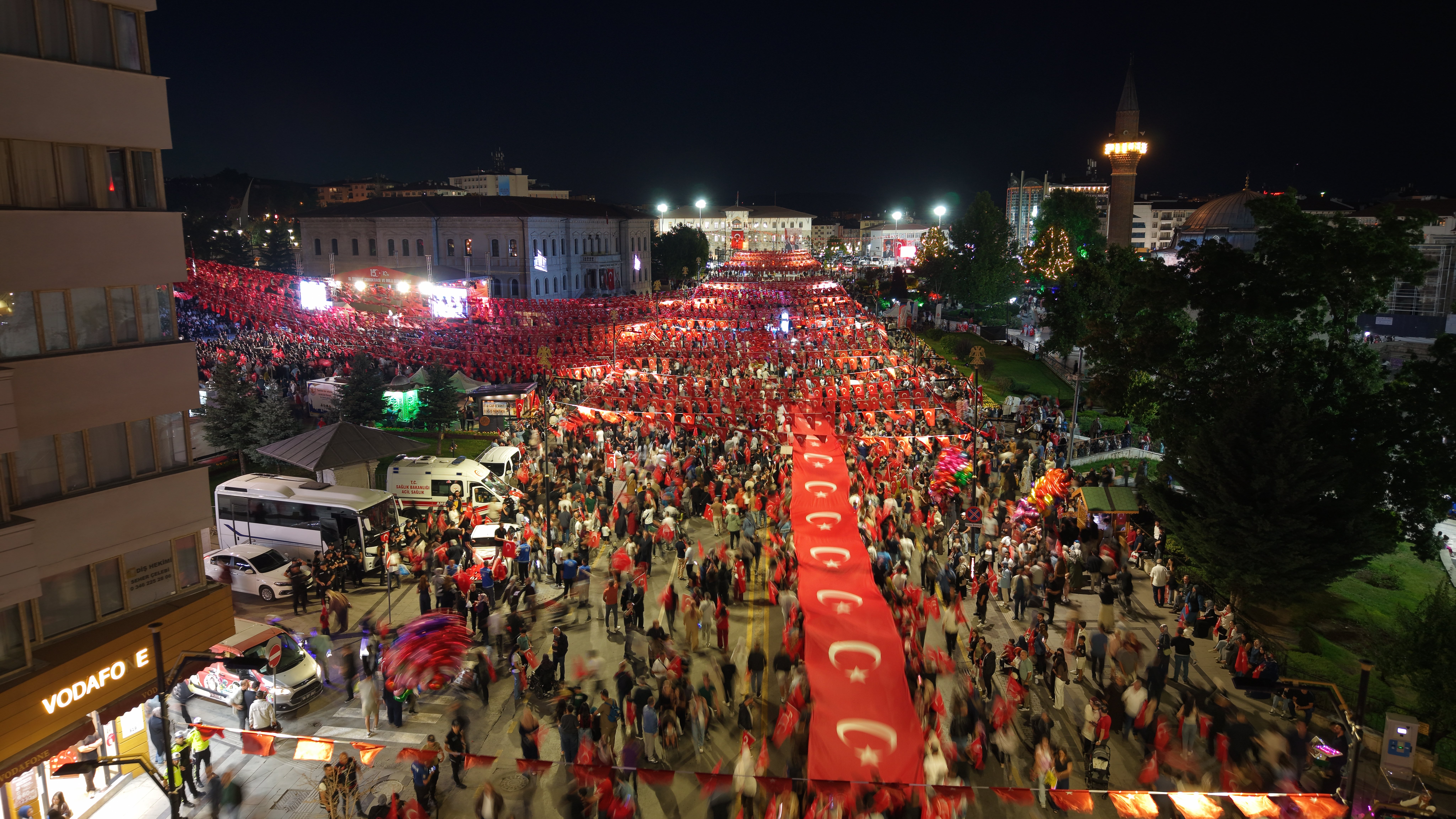 Sivas'ta 15 Temmuz Demokrasi ve