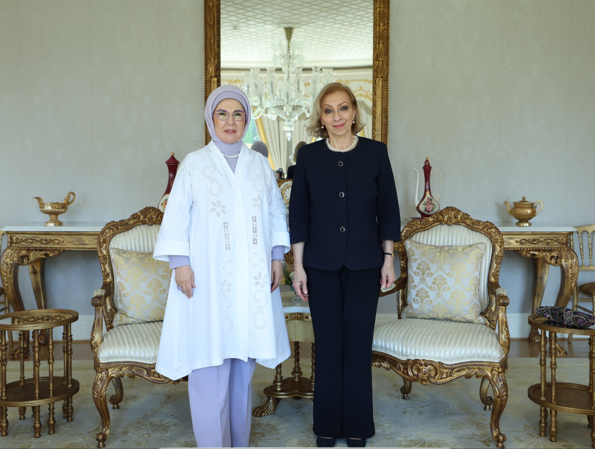Cumhurbaşkanı Erdoğan'ın eşi Emine Erdoğan,
