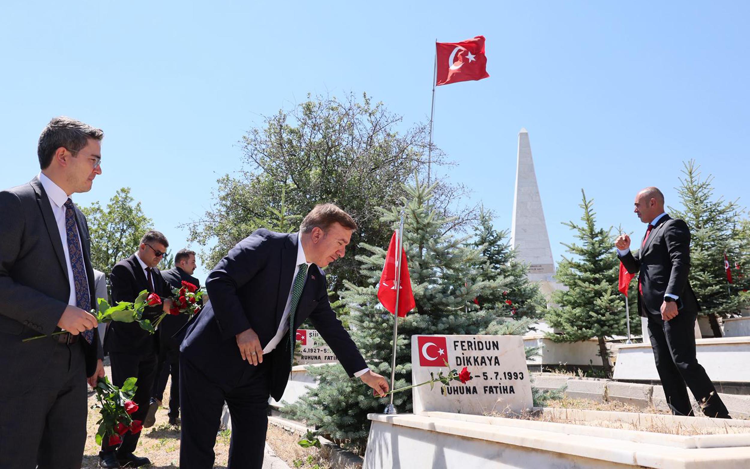 Başbağlar'da 33 yıl önce PKK