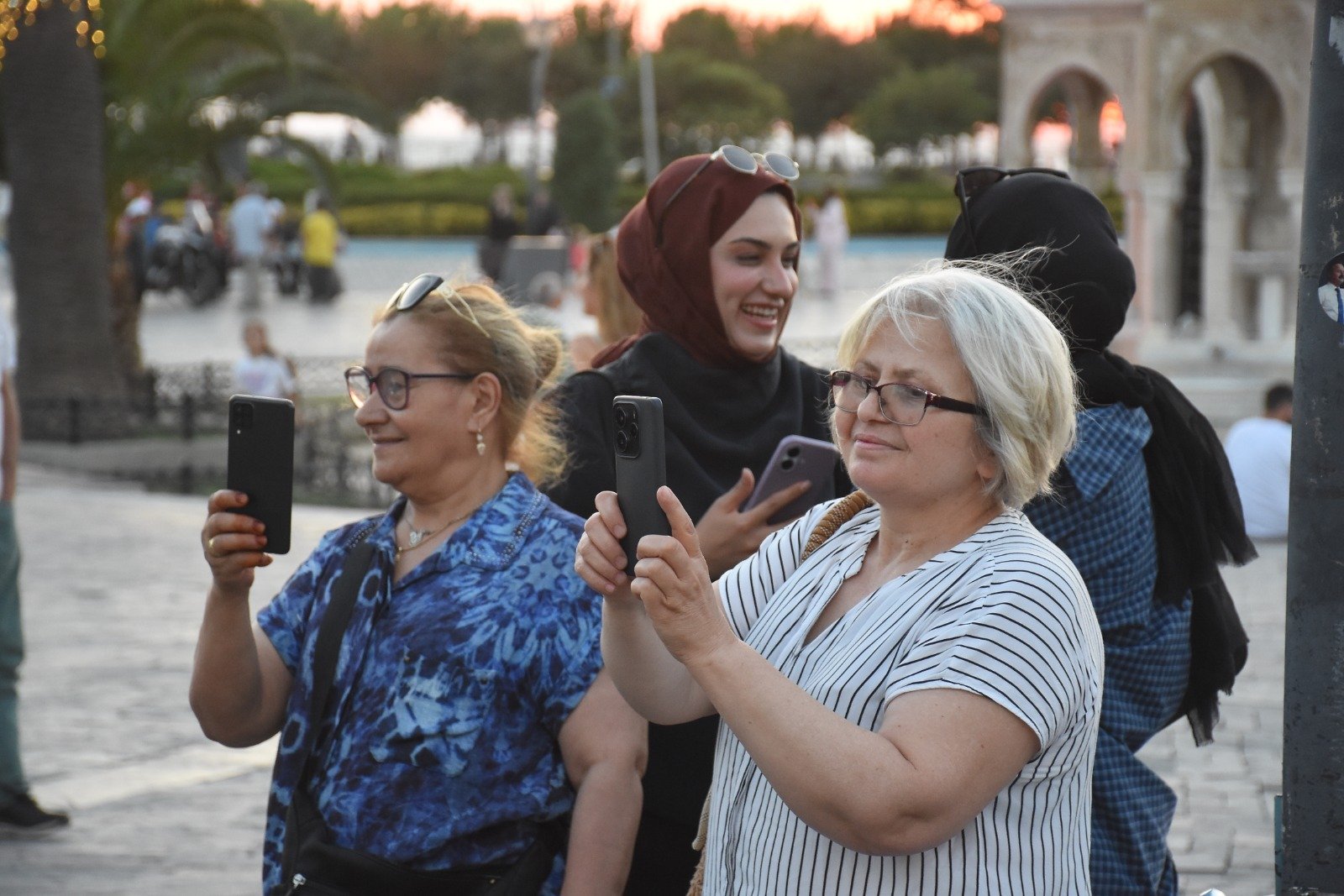 İzmir'de 15 Temmuz Demokrasi ve