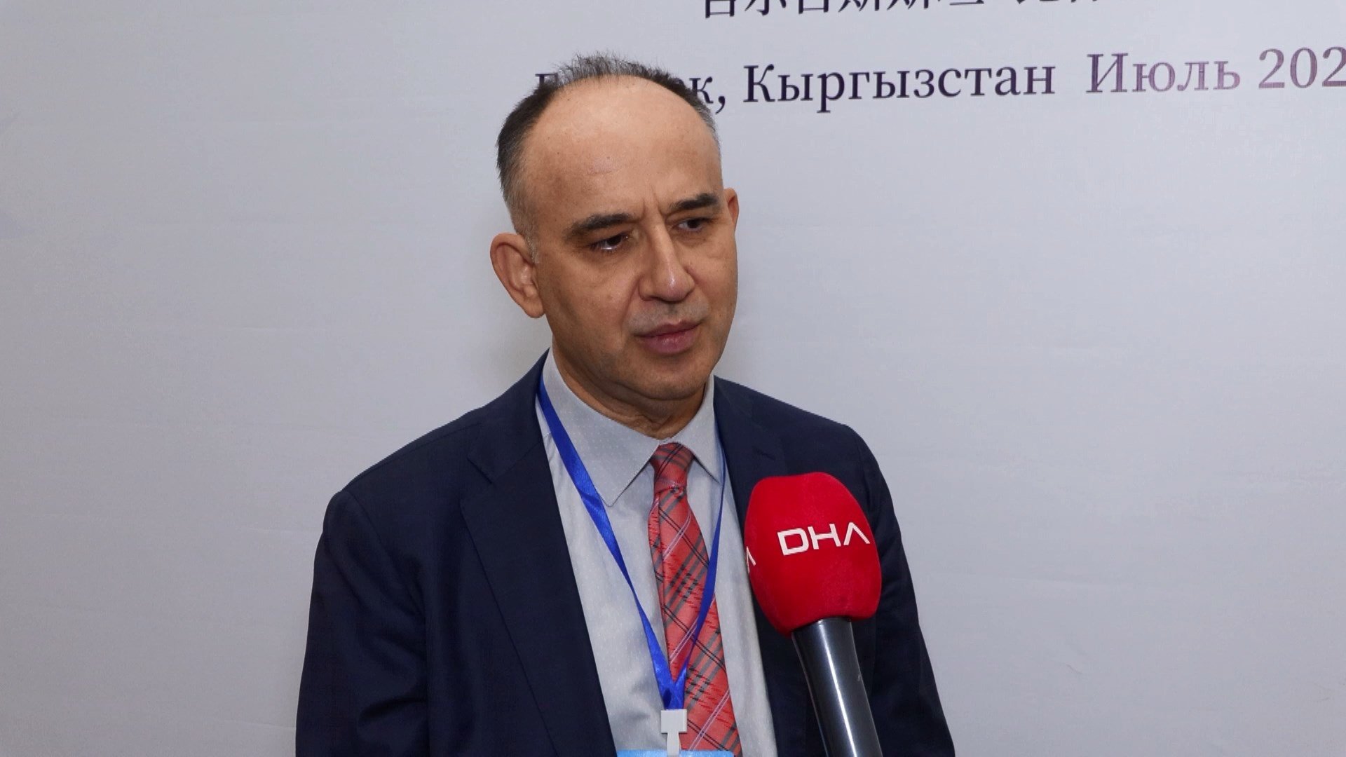 Prof. Dr. Selçuk Çolakoğlu, Şanghay