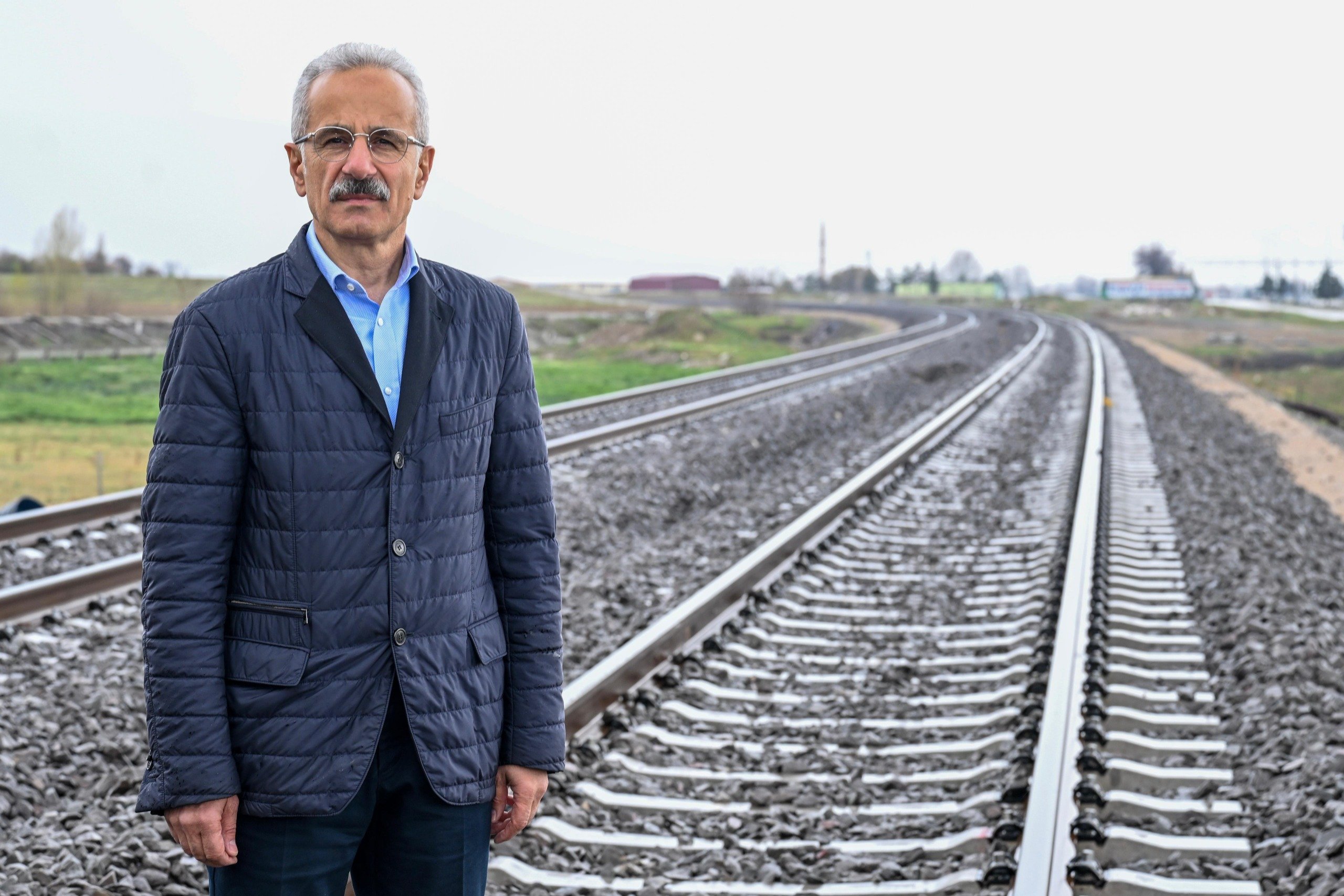 Ulaştırma ve Altyapı Bakanı Abdulkadir