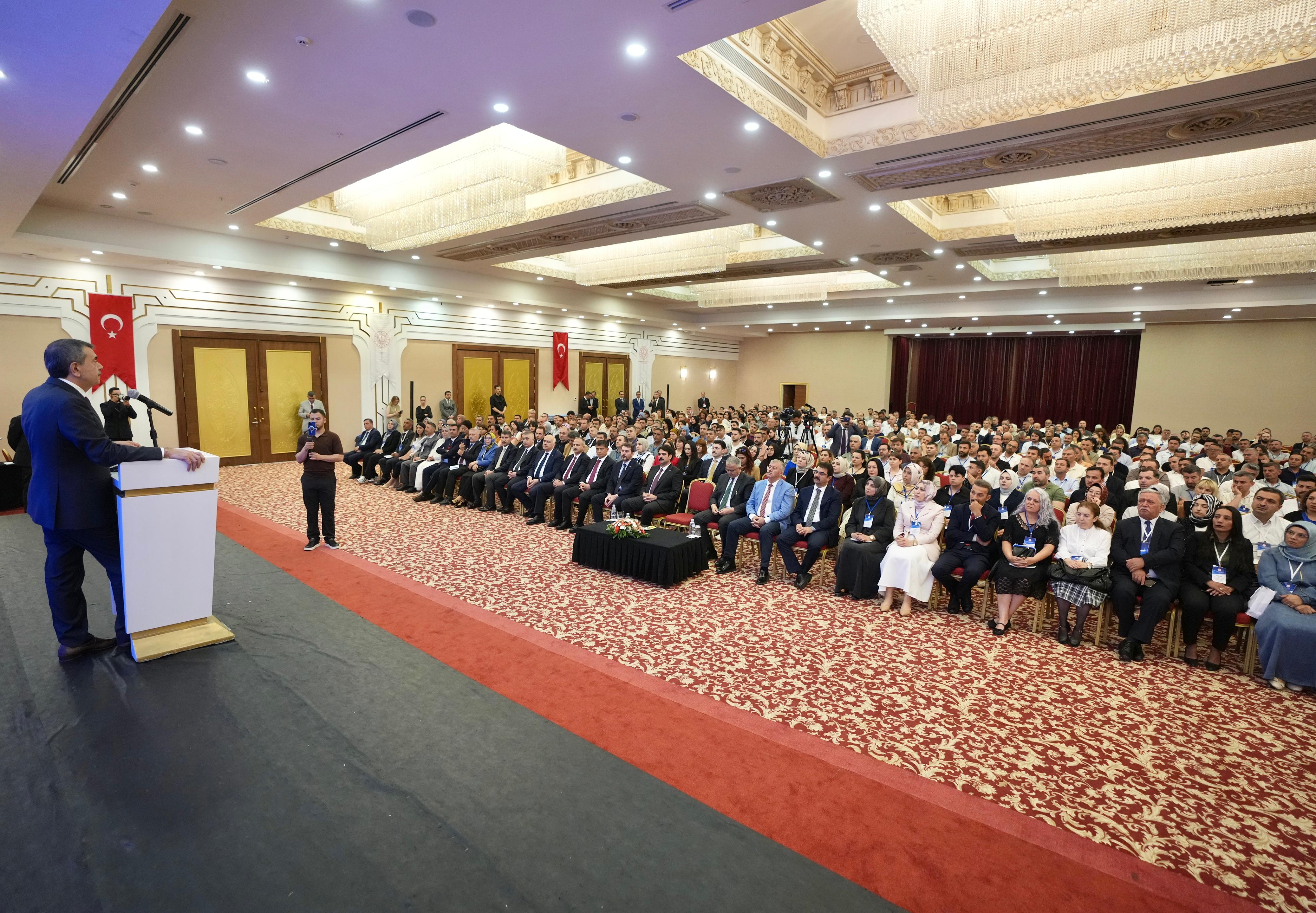 Milli Eğitim Bakanı Yusuf Tekin,