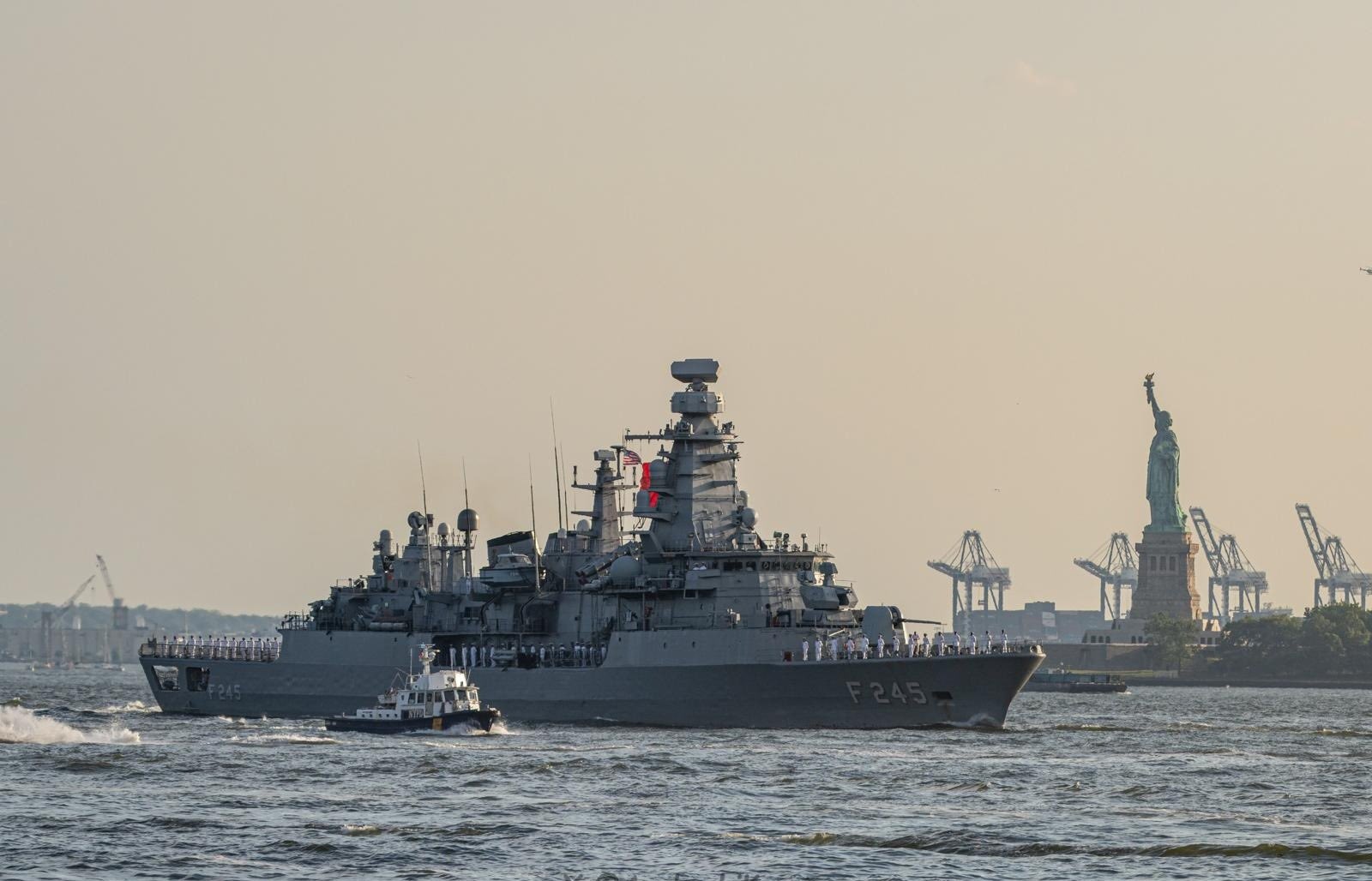 TCG Oruçreis, ABD'nin 250. kuruluş