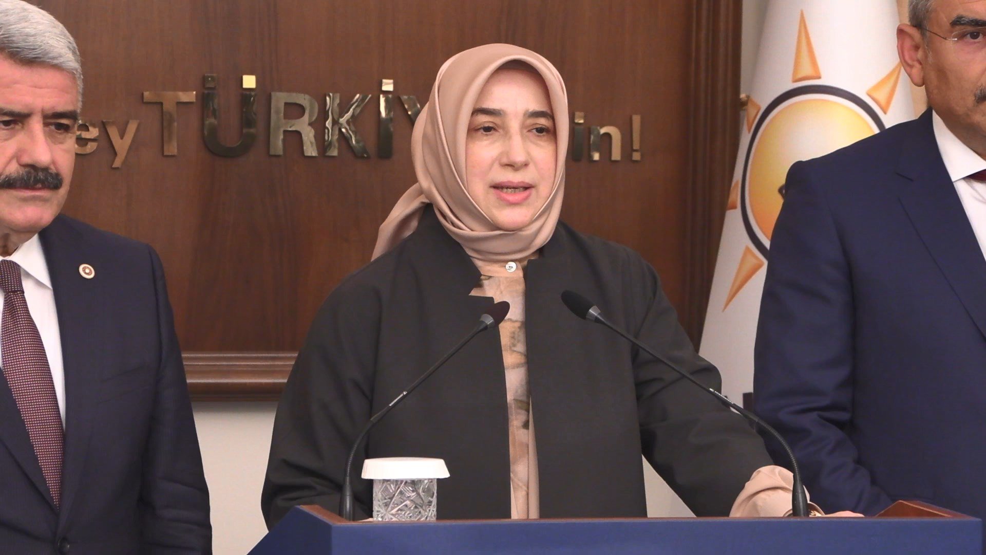 AK Parti'nin öğrenci affı düzenlemesini