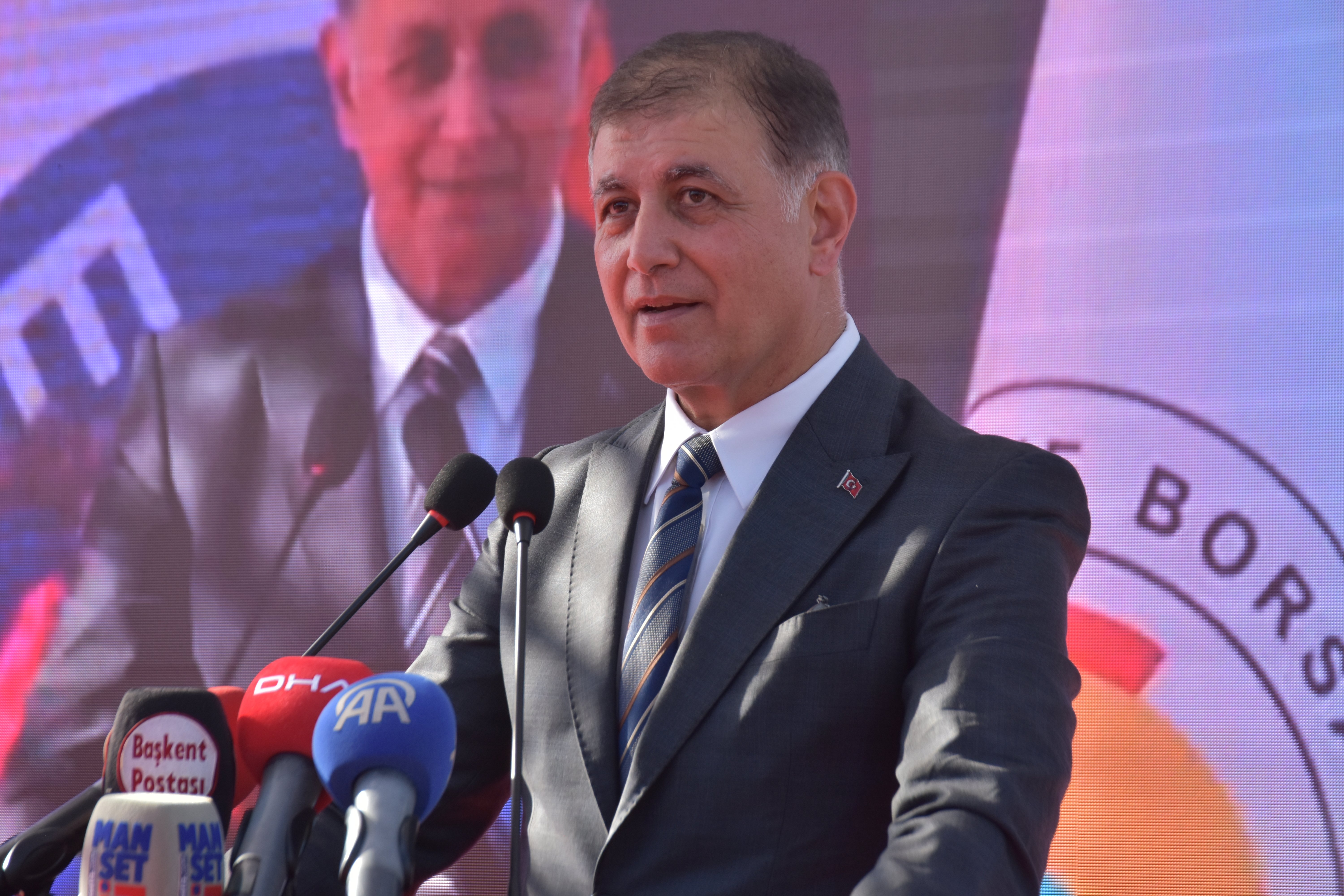 TOBB Başkanı Hisarcıklıoğlu, EBSO açılışında