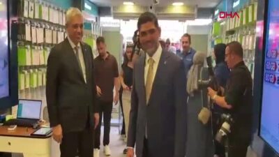 Sağlık Bakanı Kemal Memişoğlu, AK
