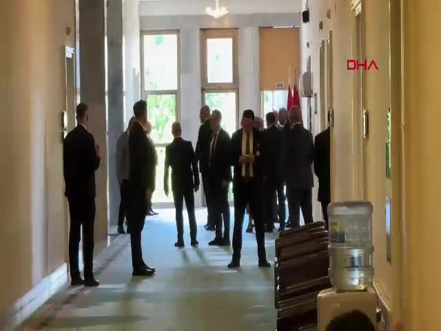 DEM Parti heyeti, MHP