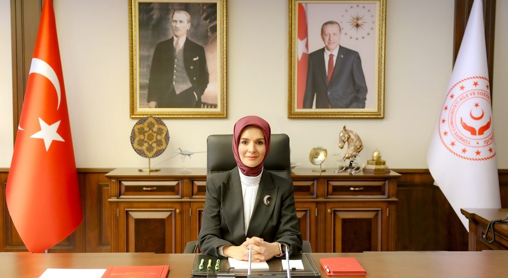 Aile ve Sosyal Hizmetler Bakanı