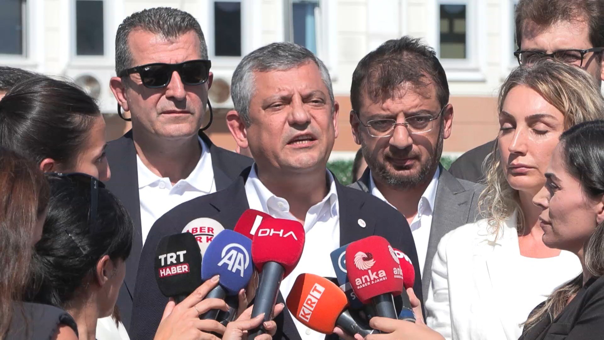 Özgür Özel, Silivri'deki duruşma