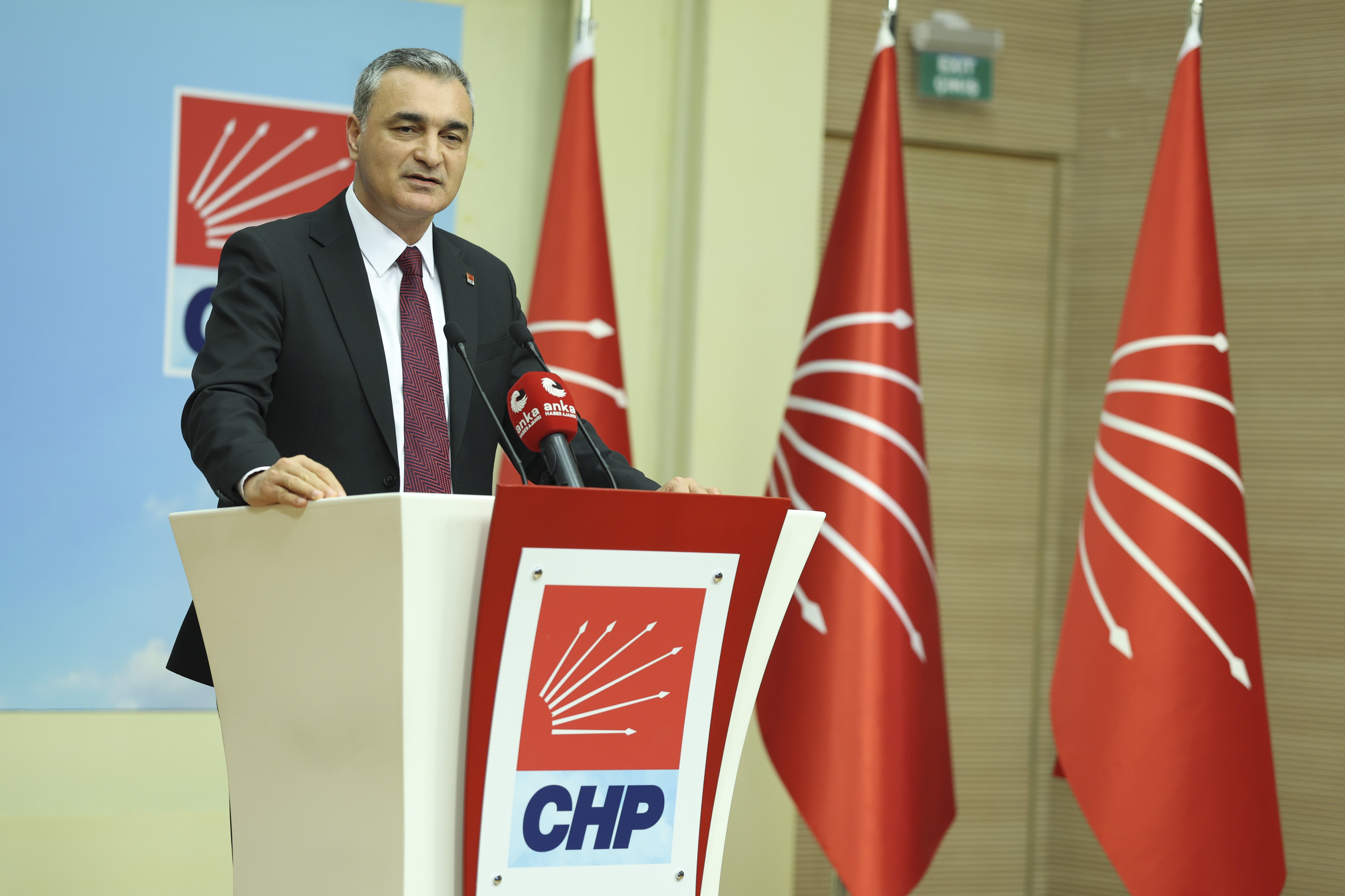 CHP MYK toplantısı sonrası 8