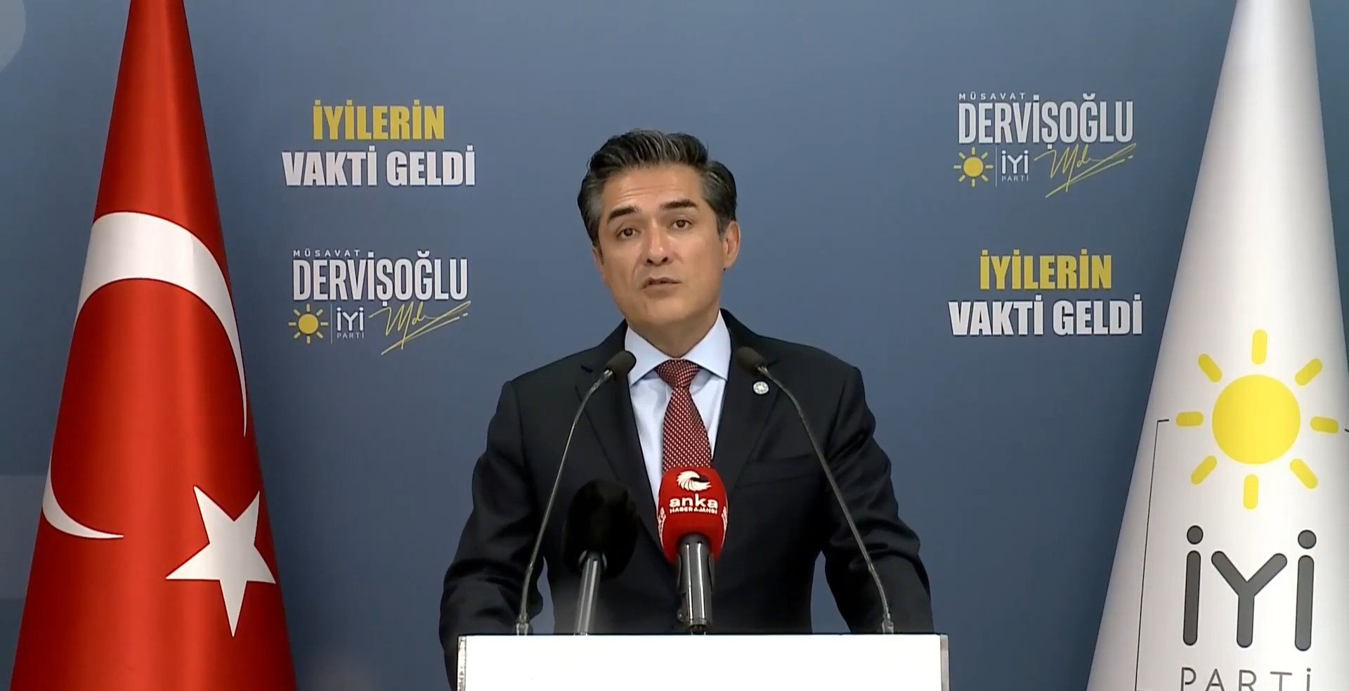 İYİ Parti Sözcüsü Buğra Kavuncu,