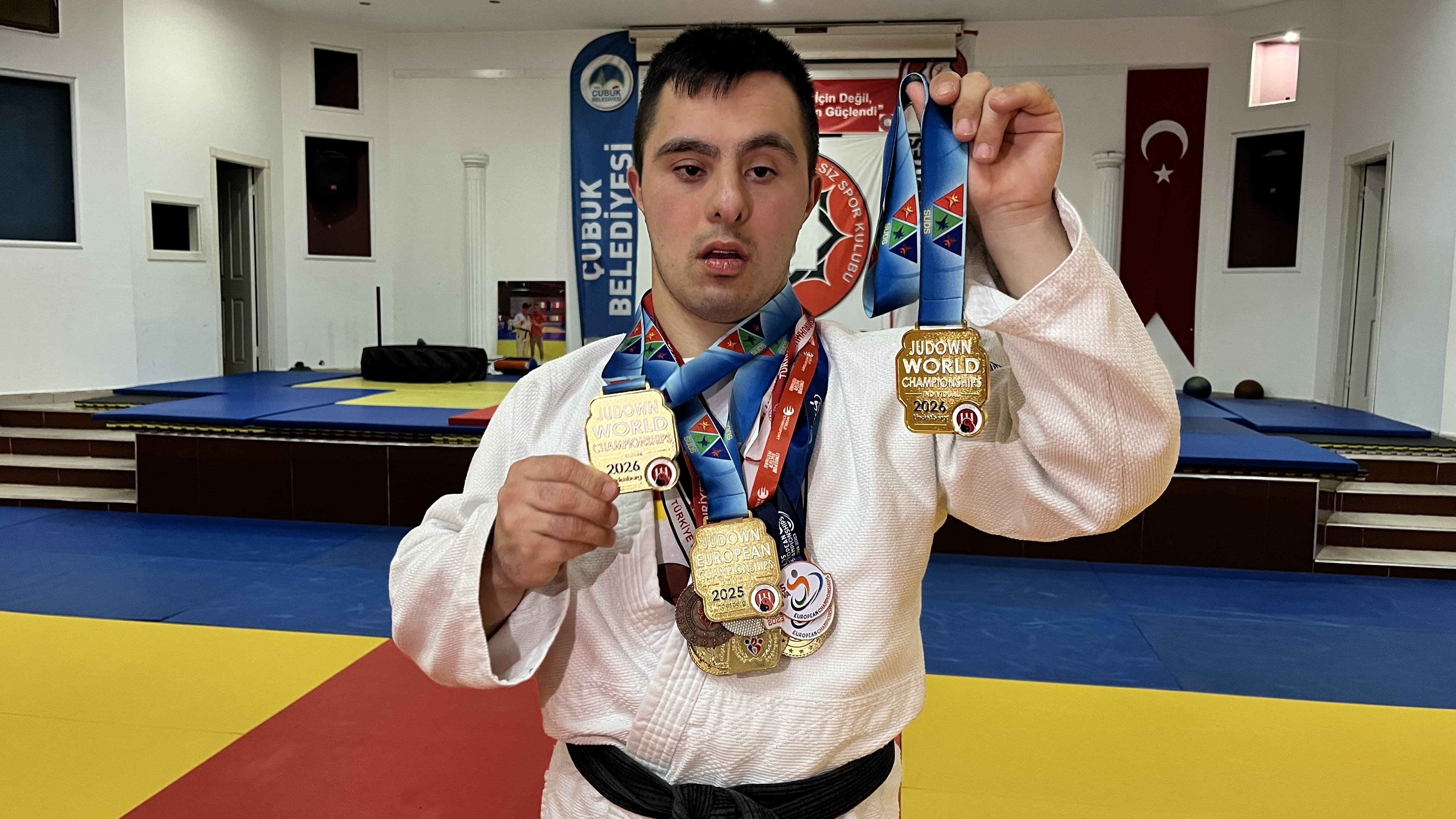 Down sendromlu Ahmet Ünal, İsveç'te