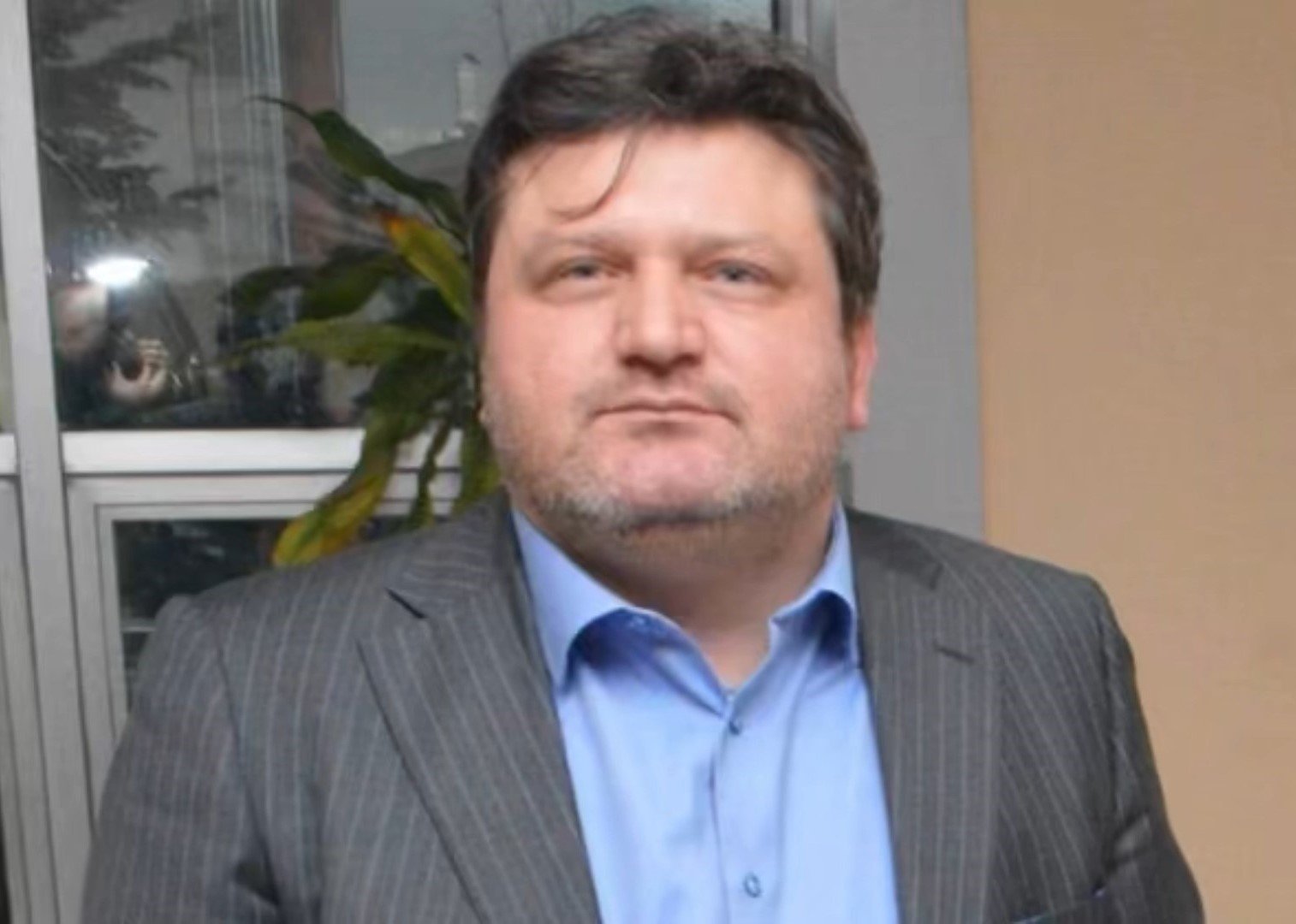 Beşiktaş'ta eski bakan Mehmet Ali