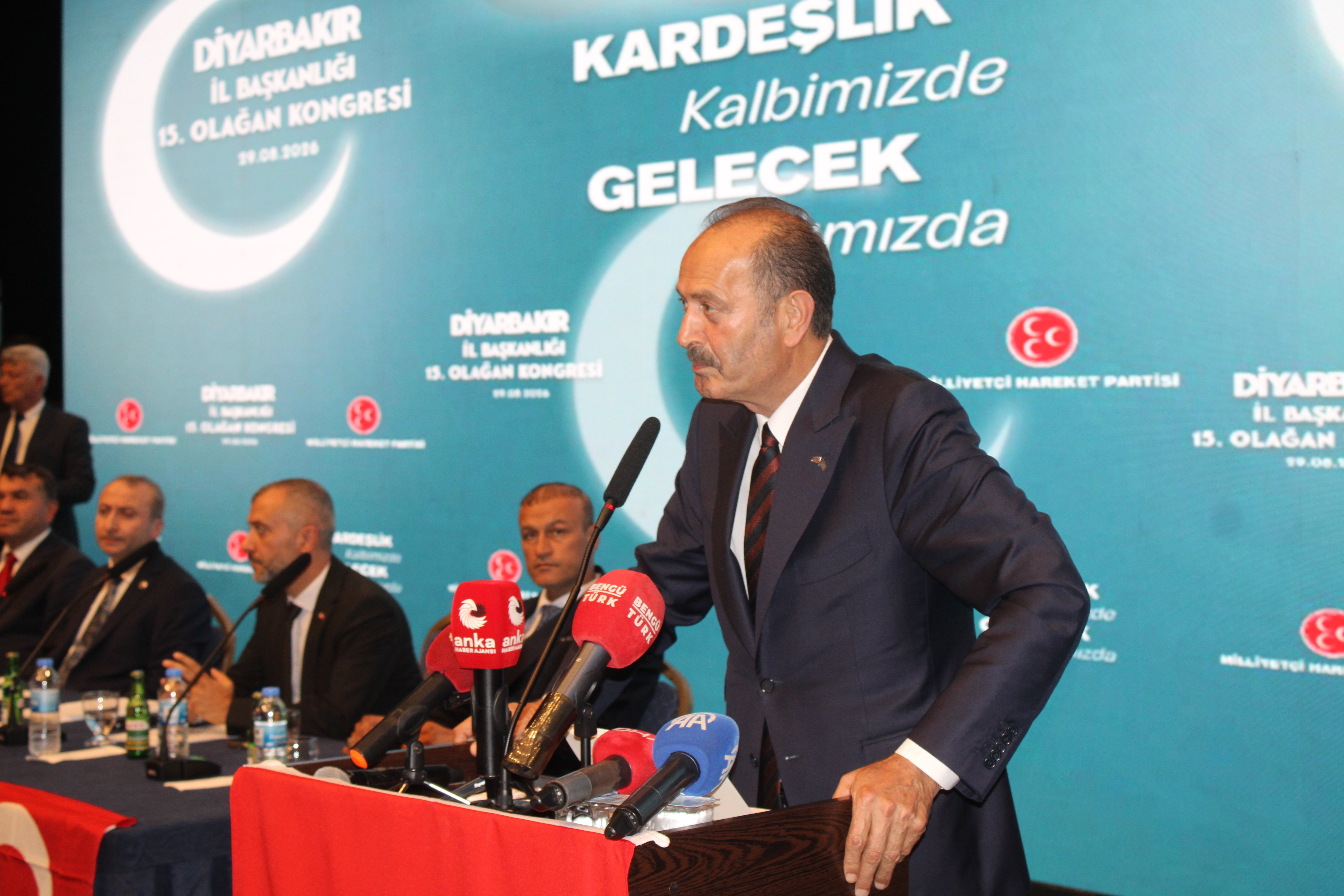 MHP Diyarbakır Kongresi'nde konuşan Tamer