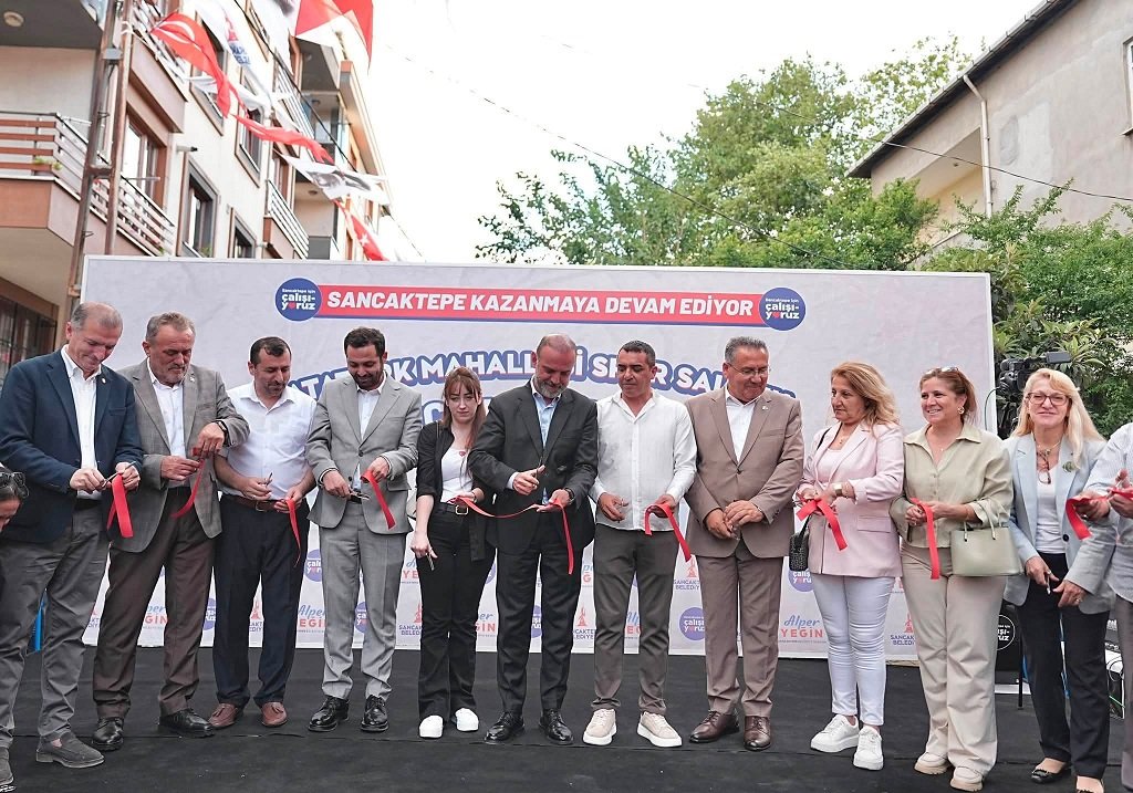 Sancaktepe Atatürk Mahallesi Spor Salonu Hizmete Açıldı