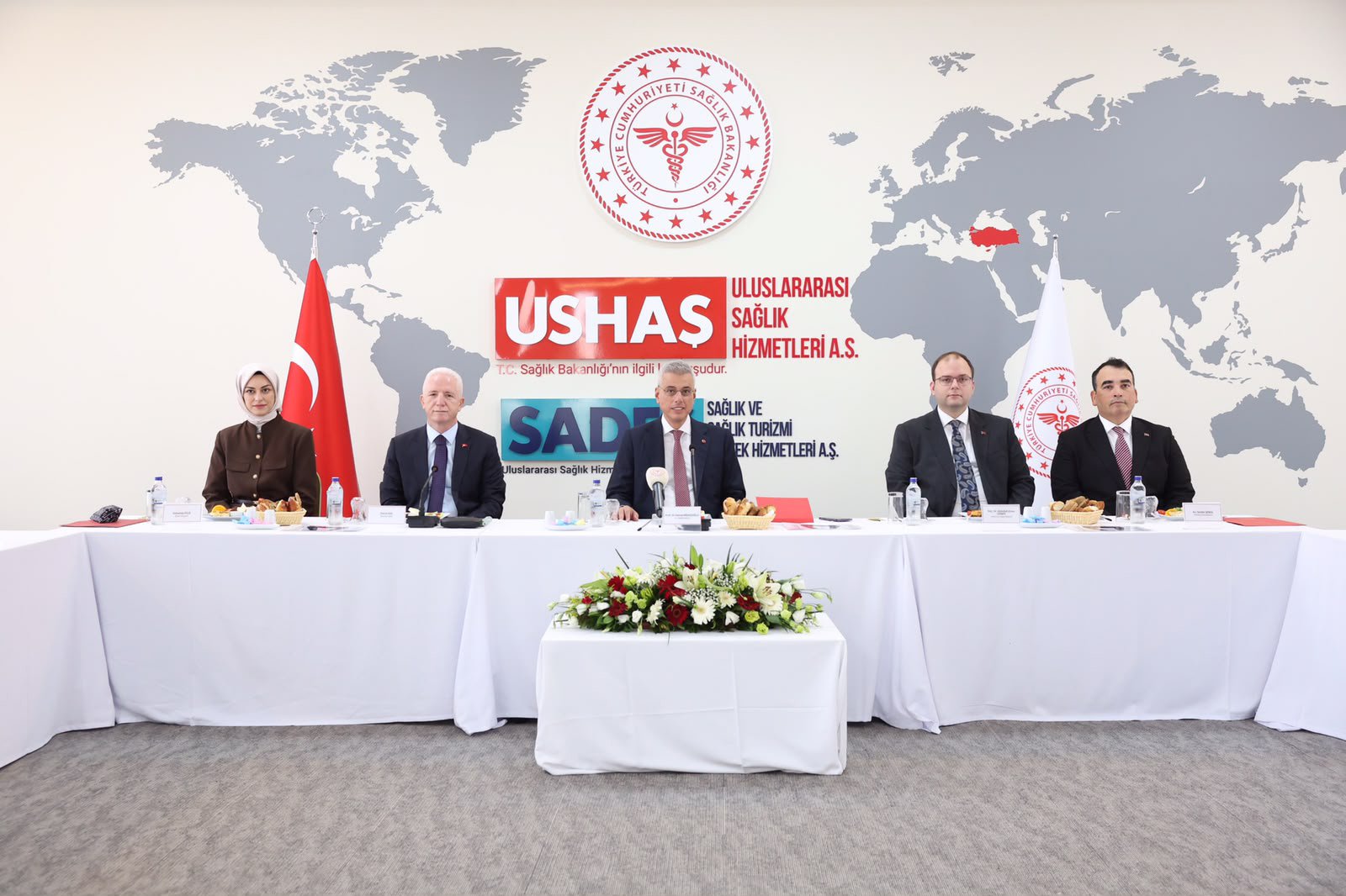 Sağlık Bakanı Kemal Memişoğlu,