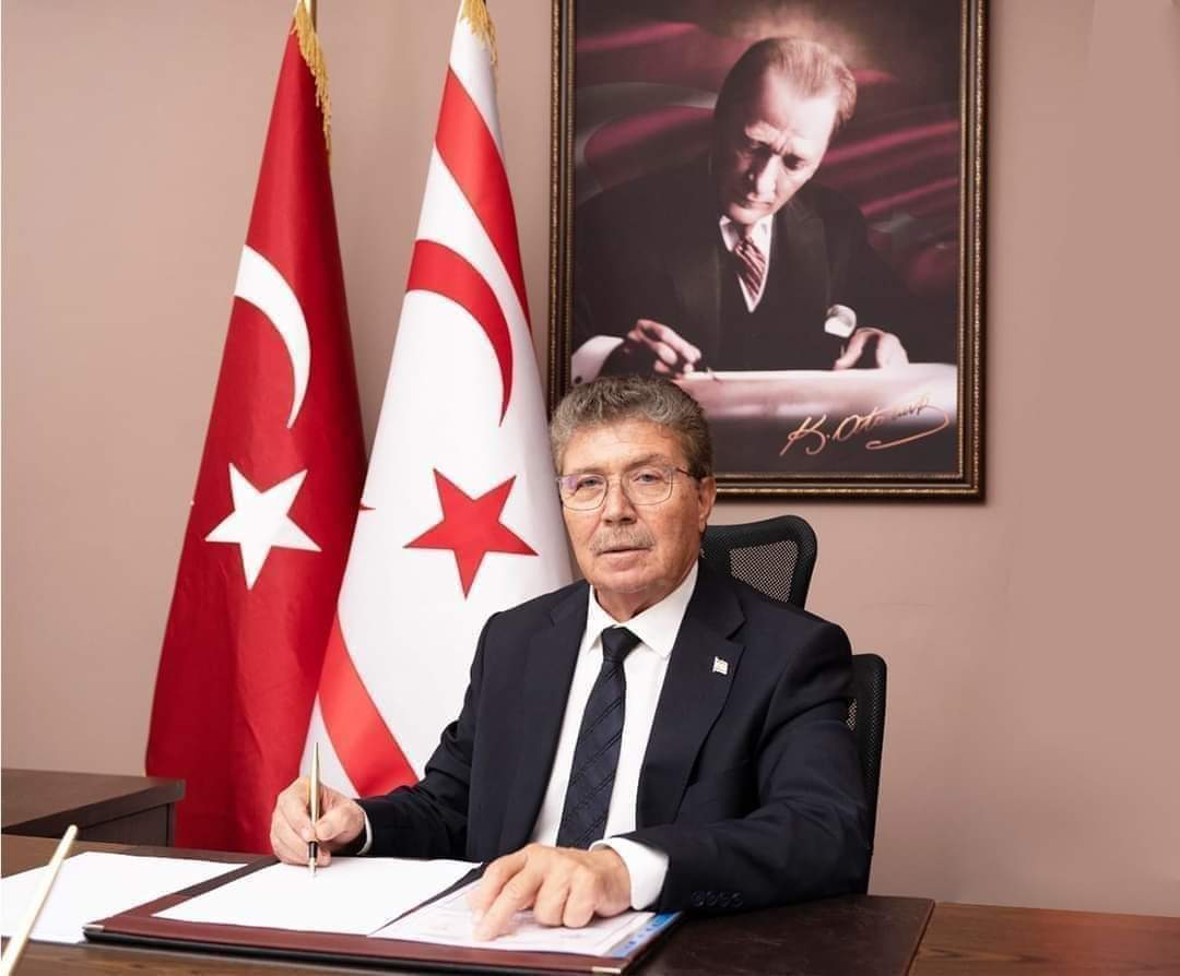 KKTC Başbakanı Ünal Üstel, 30
