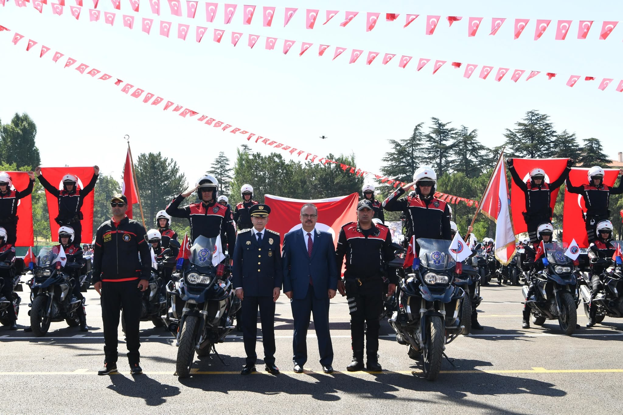 Ankara'da temel eğitimlerini tamamlayan 67