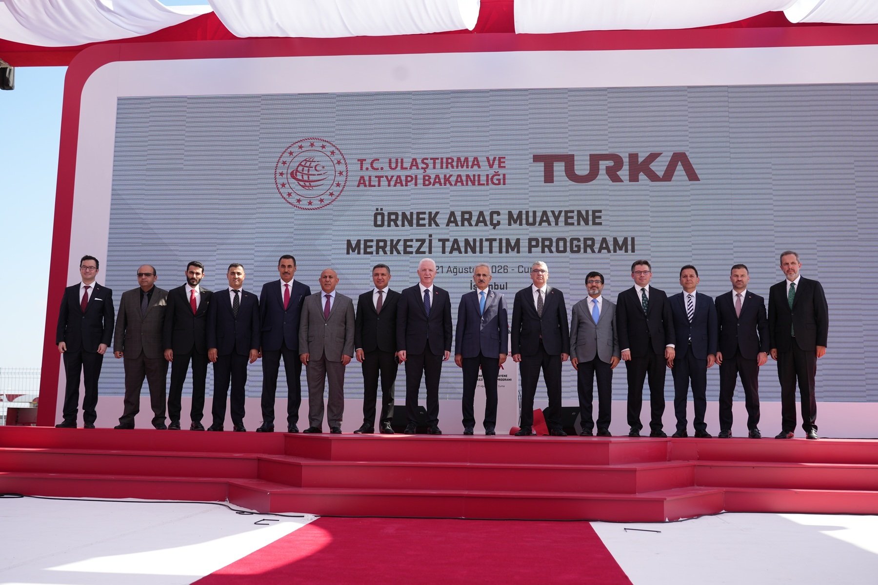 Ulaştırma ve Altyapı Bakanı