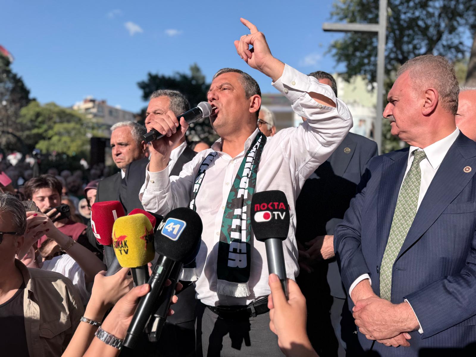 Yeni Parti Genel Başkanı Özgür