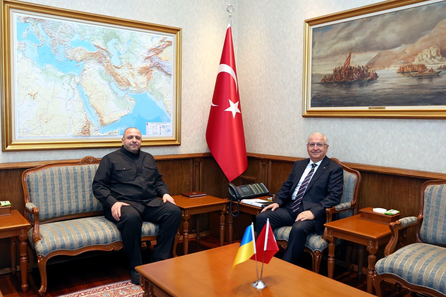 Milli Savunma Bakanı Yaşar Güler,