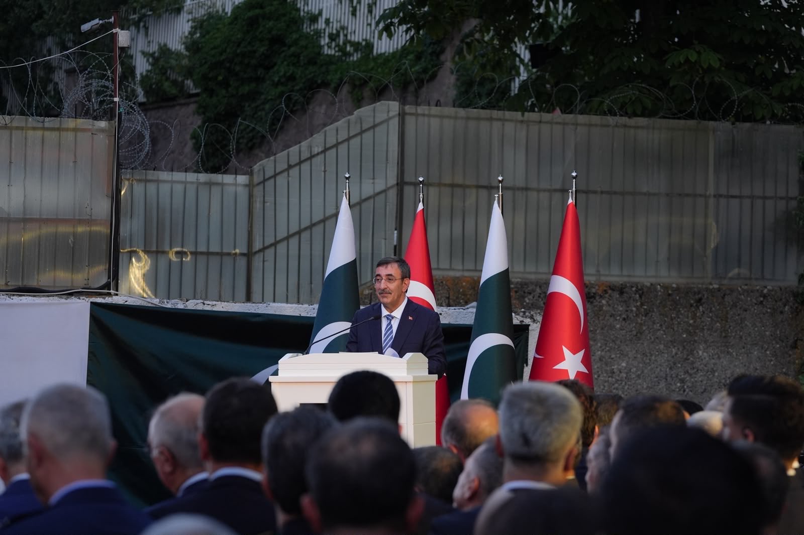Cumhurbaşkanı Yardımcısı Cevdet Yılmaz, Pakistan