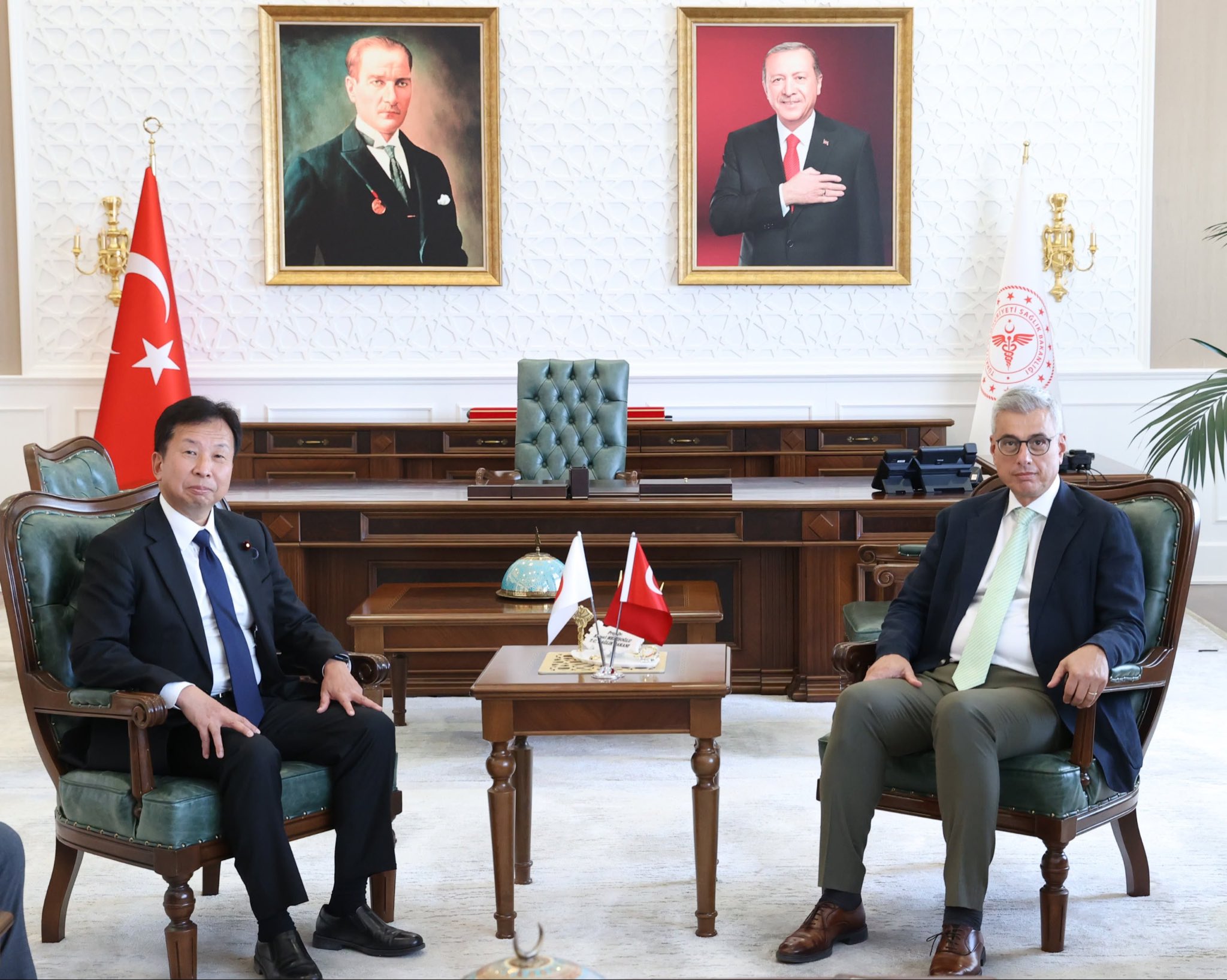Sağlık Bakanı Kemal Memişoğlu,